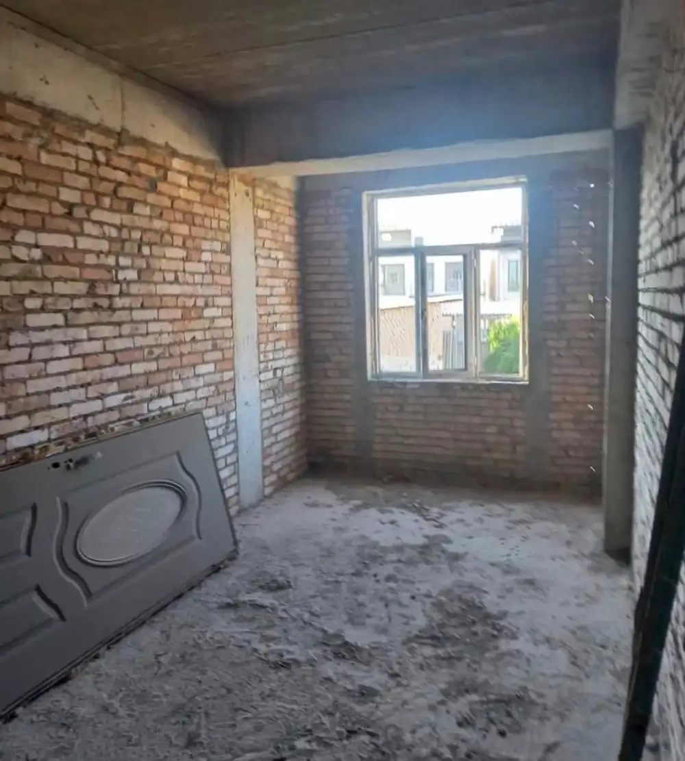 2-комн. квартира, 2 этаж, 65 м², Сомони