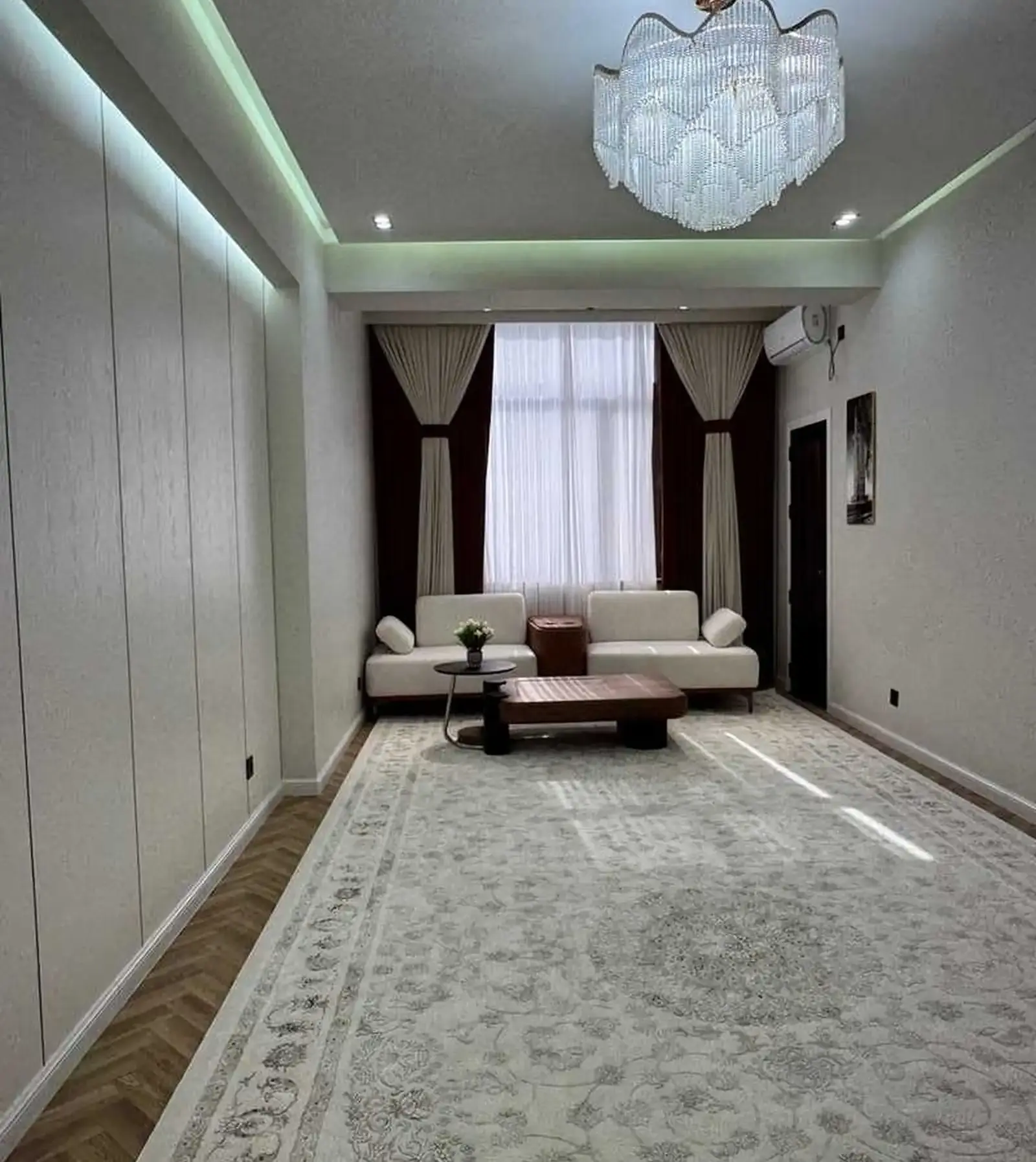 3-к квартира, 11 этаж, 111 м², Исмоили Сомонӣ