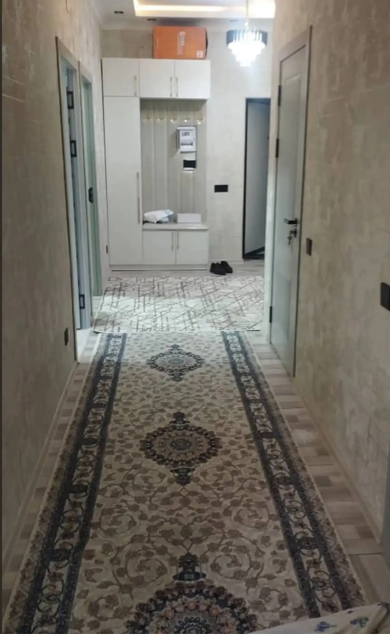 3-комн. квартира, 3 этаж, 91м², Сино