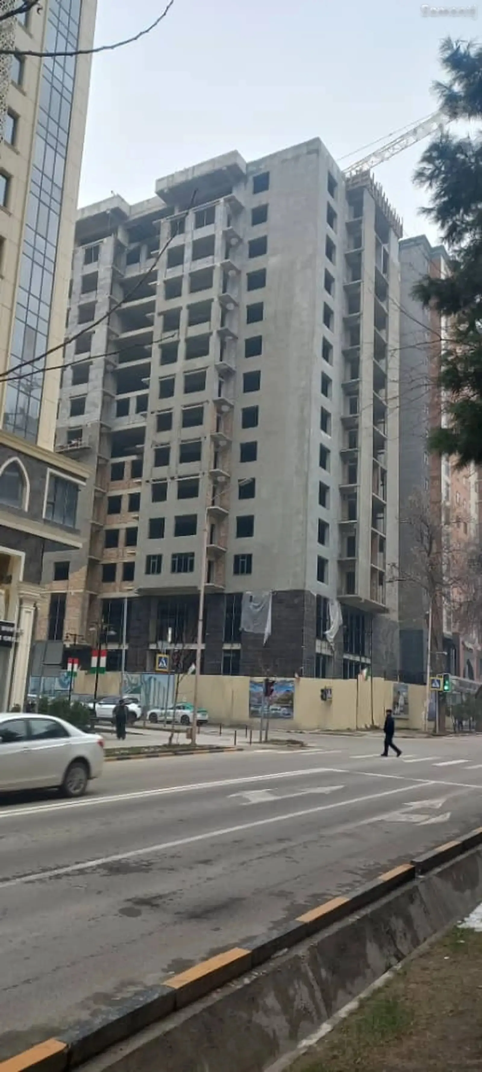 4-к квартира, 14 этаж, 186 м², И. Сомони, Овир