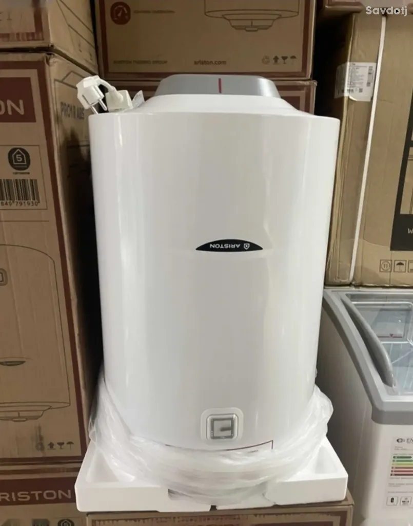 Водонагреватель Ariston 80 л, ABS
