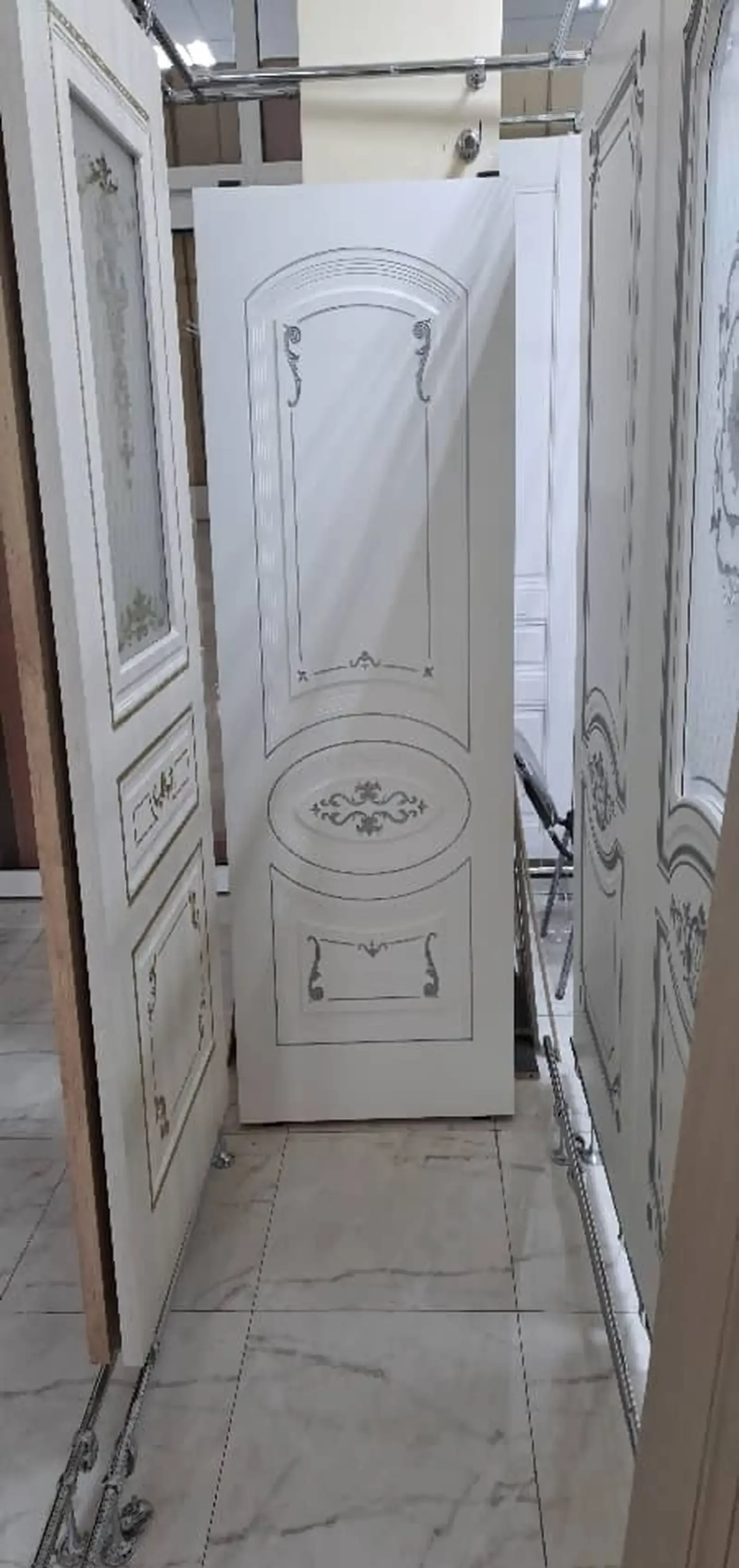 Дверь