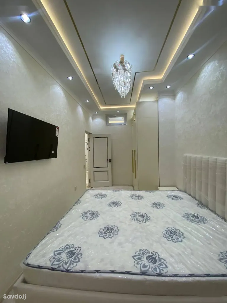 2-комн. квартира, 8 этаж, 57 м², сино