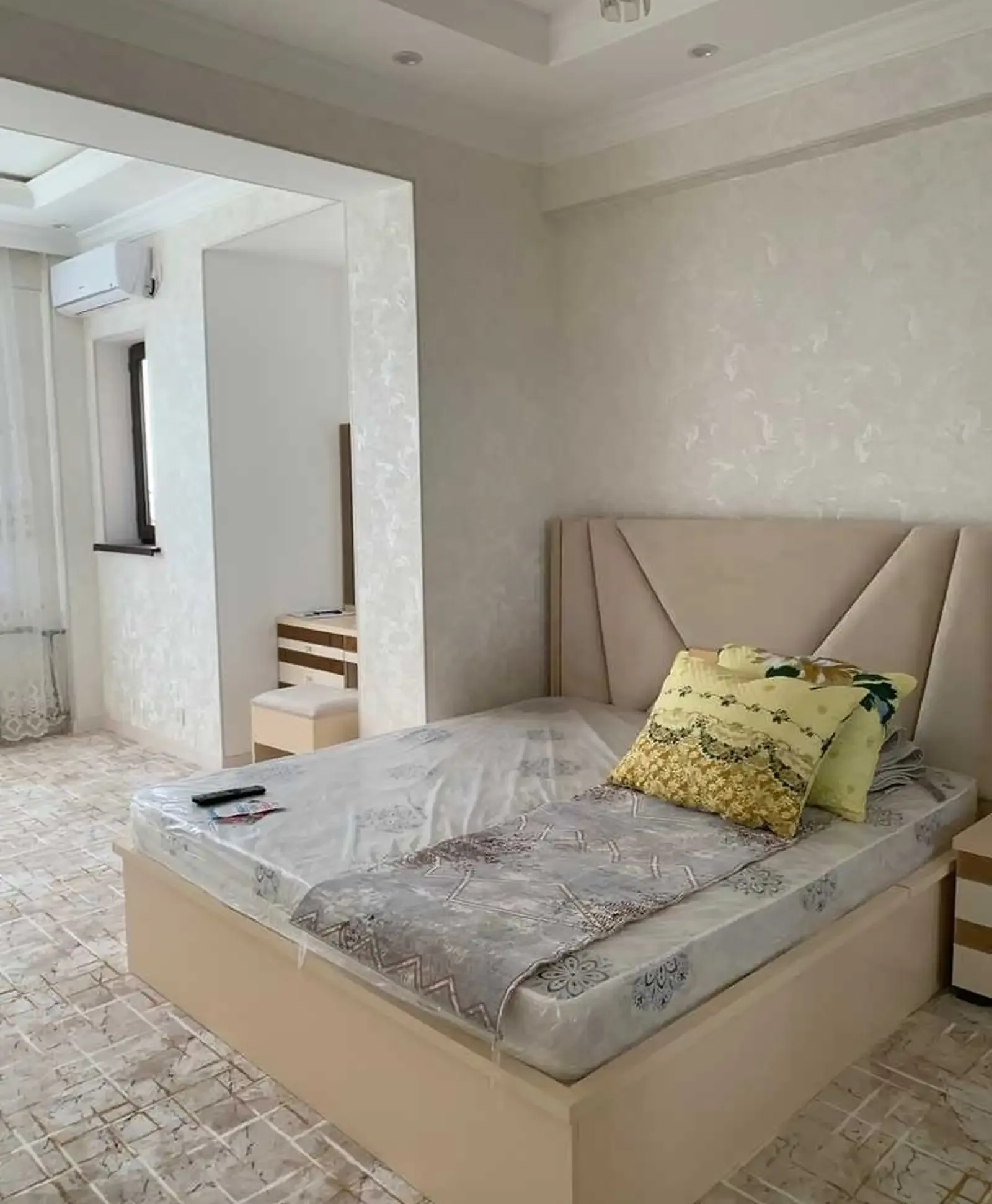 2-комн. квартира, 13 этаж, 70м², Сино наздики яккачинор лаби роҳ