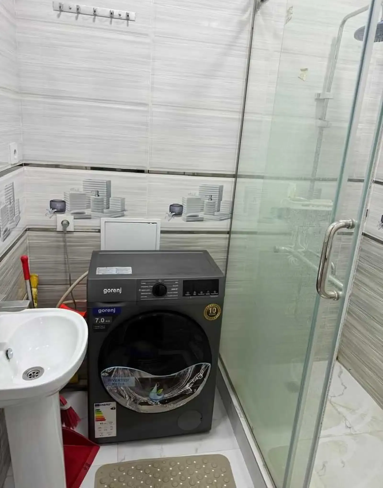 2-комн. квартира, 11 этаж, 62м², Голубой Экран