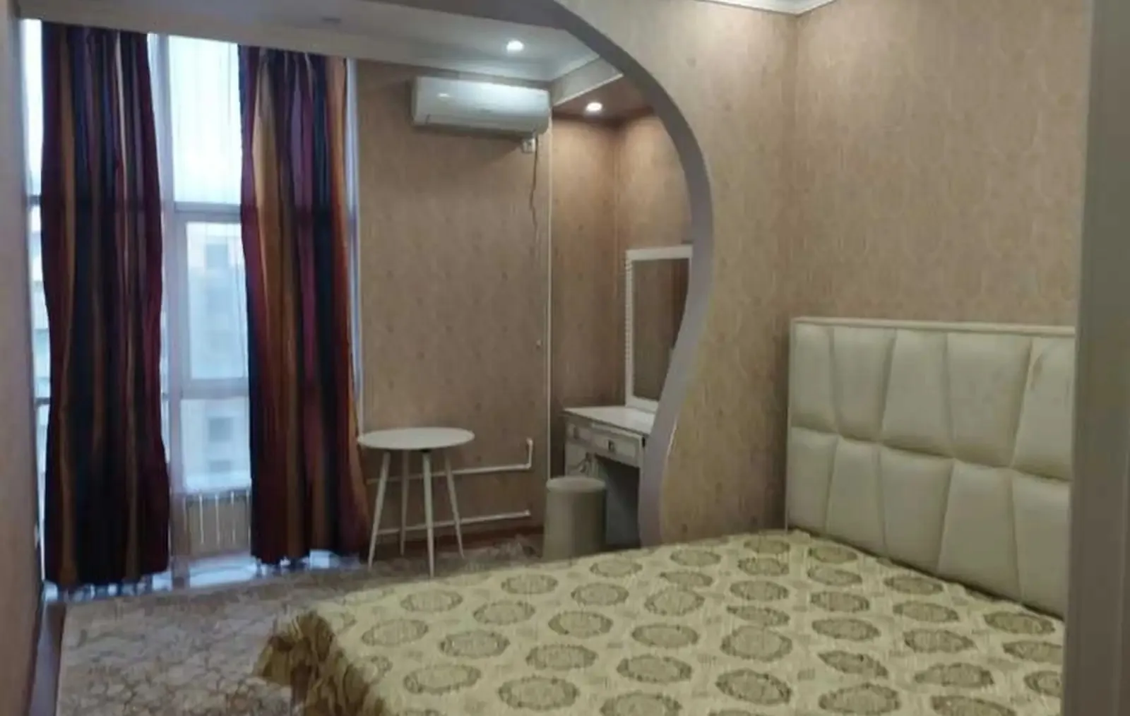 2-комн. квартира, 16 этаж, 52м², Шохмансур