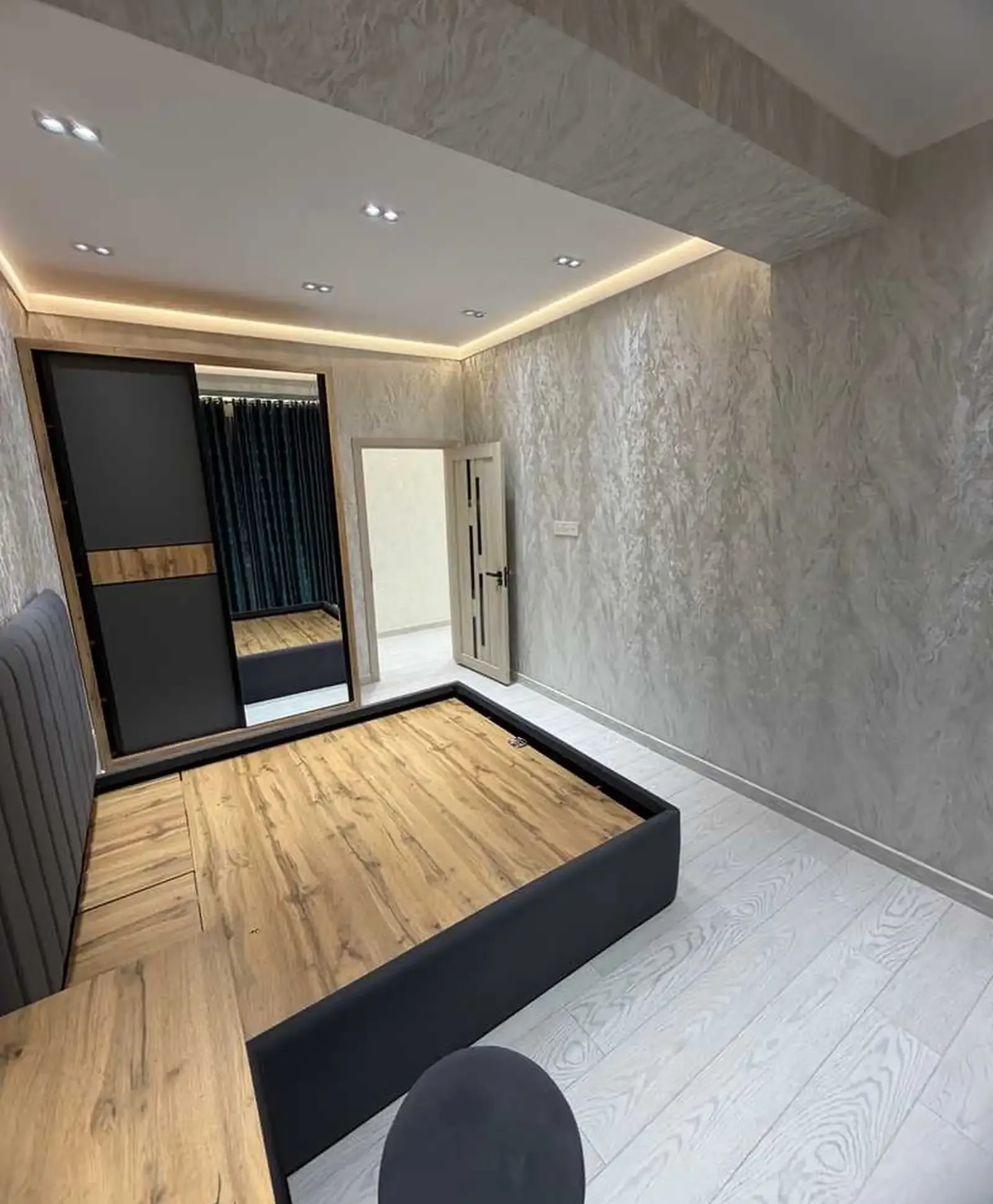 2-комн. квартира, 11 этаж, 60м², сино