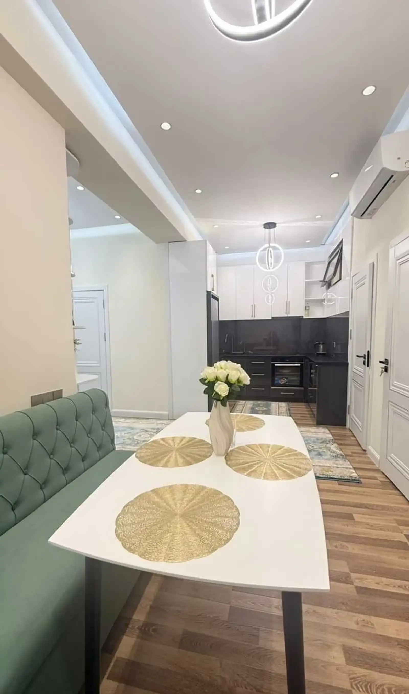 2-комн. квартира, 10 этаж, 60м², Сино
