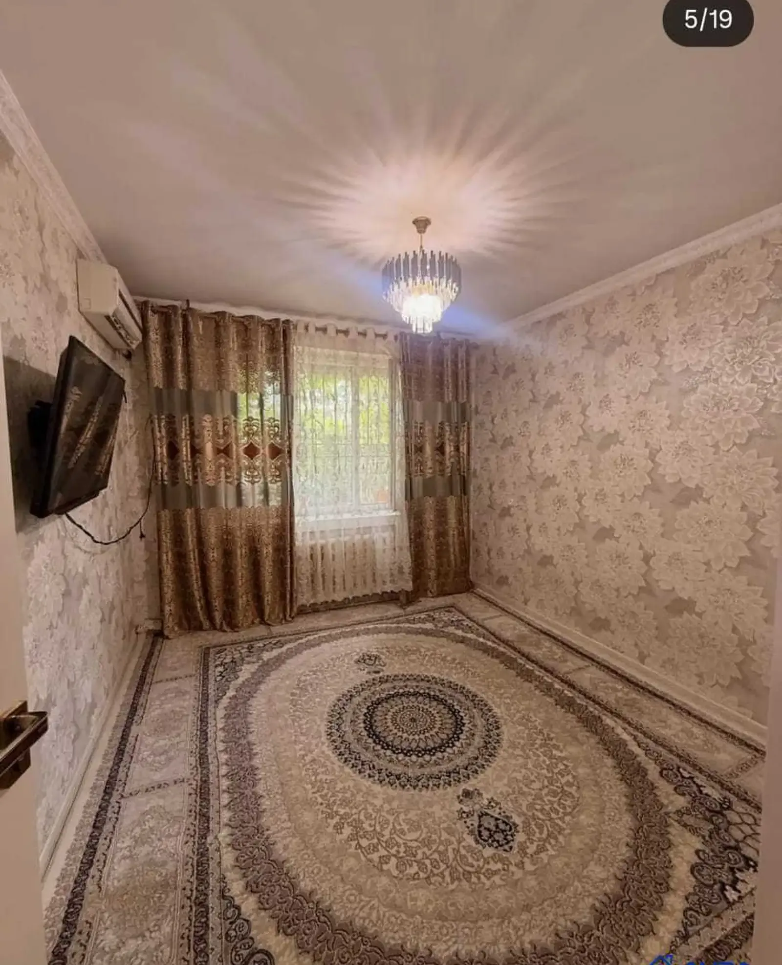 5-комн. квартира, 1 этаж, 96 м², Сино, 103мкр