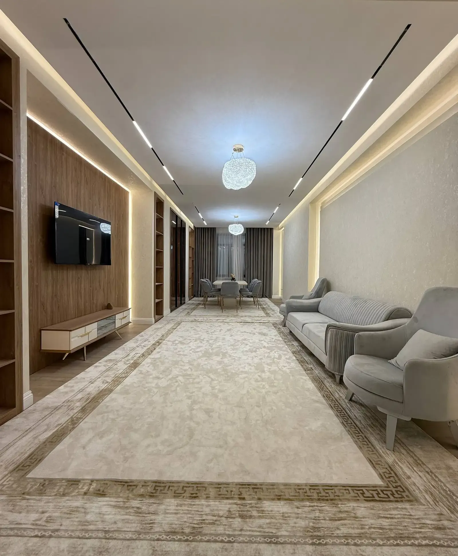 4-к квартира, 3 этаж, 215 м², И Сомони