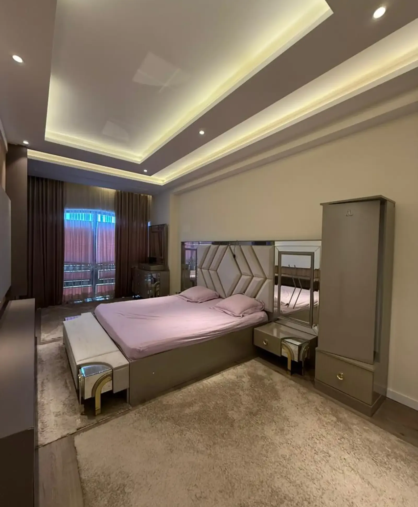 6-комн. квартира, 9 этаж, 300 м², ТЦ «Ситора», Дом печати