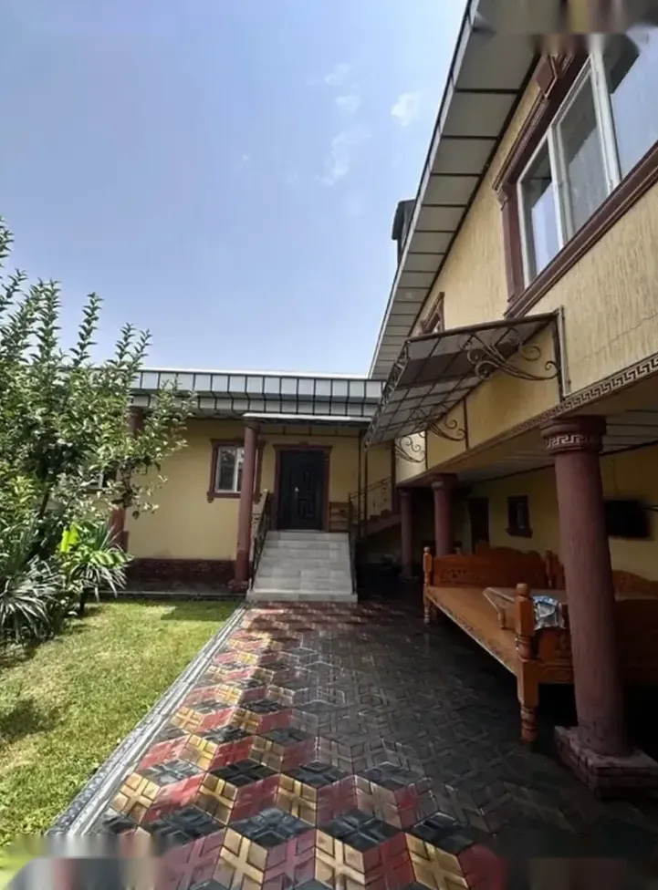 2-этажный, 7 комнатный дом, 350 м², Фирдавси
