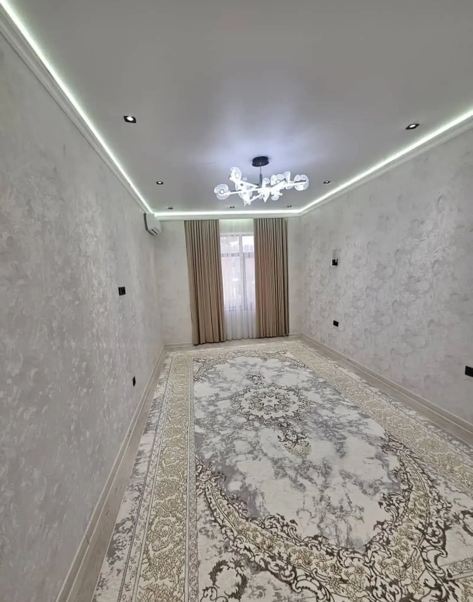 2-комн. квартира, 3 этаж, 77 м², Сино