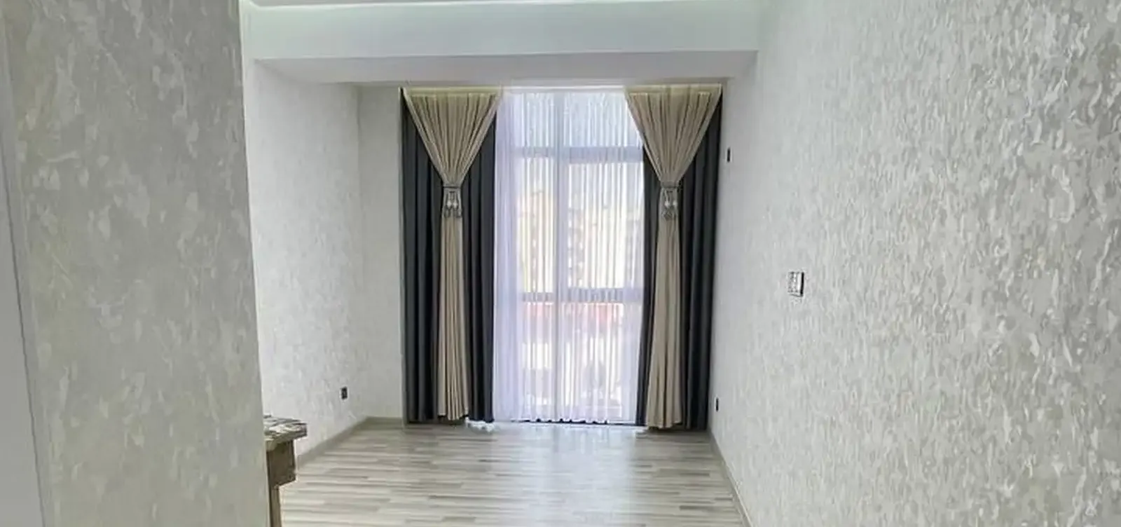 2-комн. квартира, 13 этаж, 74 м², Шохмансур