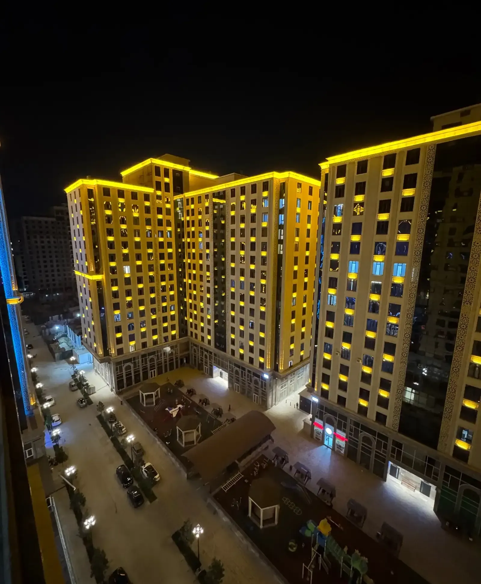 2-комн. квартира, 13 этаж, 65м², Шохмансур/Пайкар