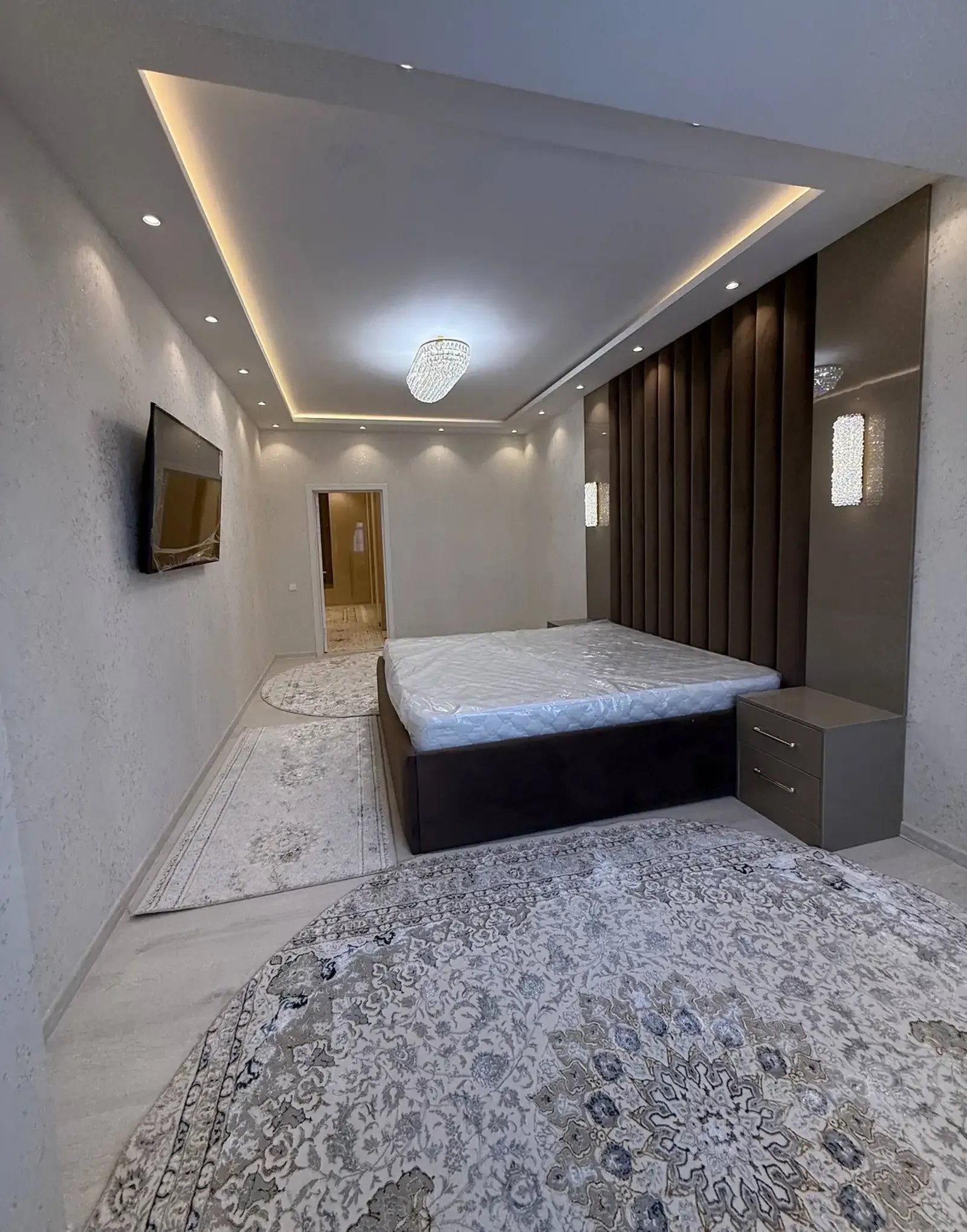 3-комн. квартира, 16 этаж, 115 м², н.Шохмансур, пушти 4 дома