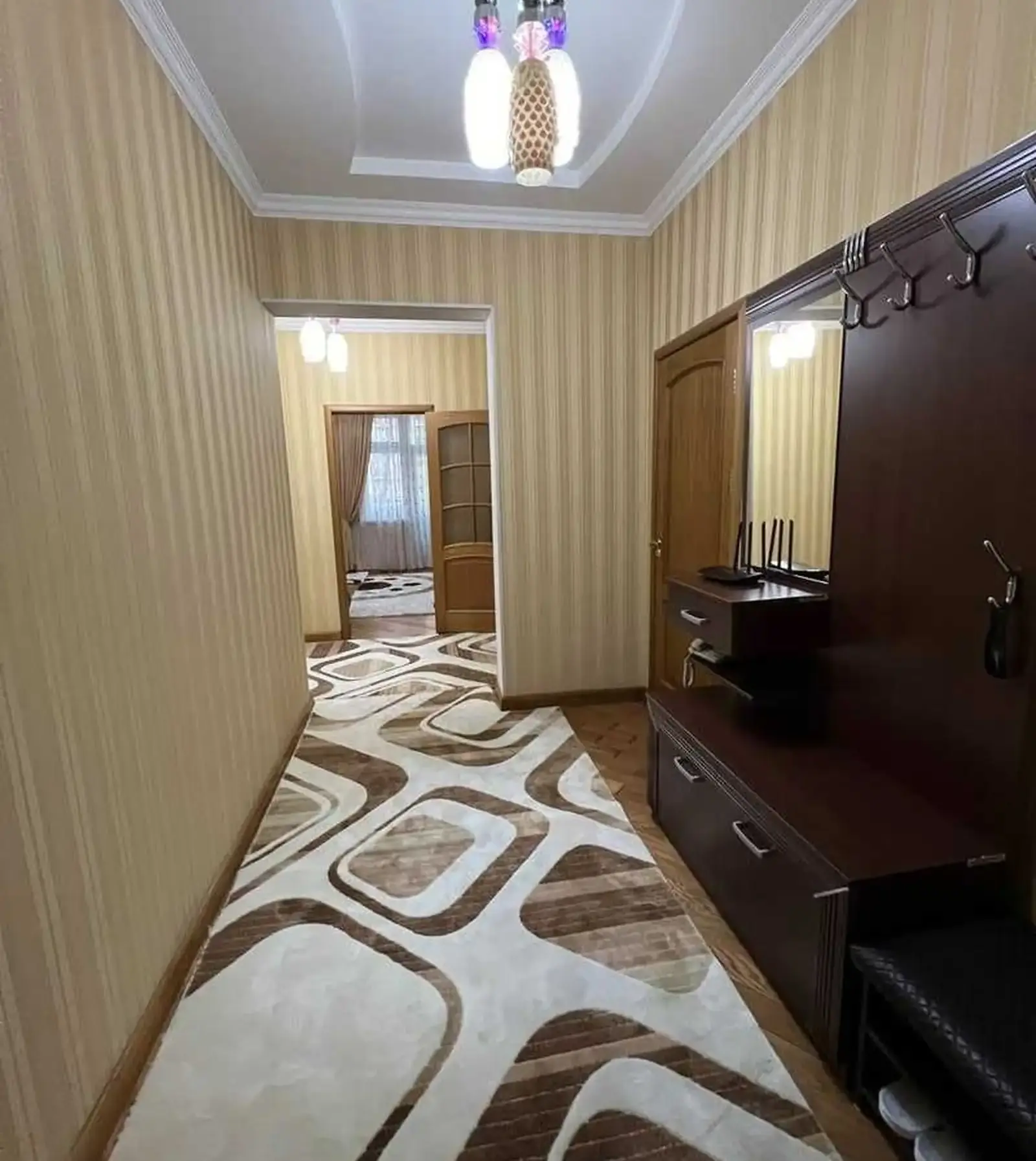 2-комн. квартира, 2 этаж, 96м²,  Сомони