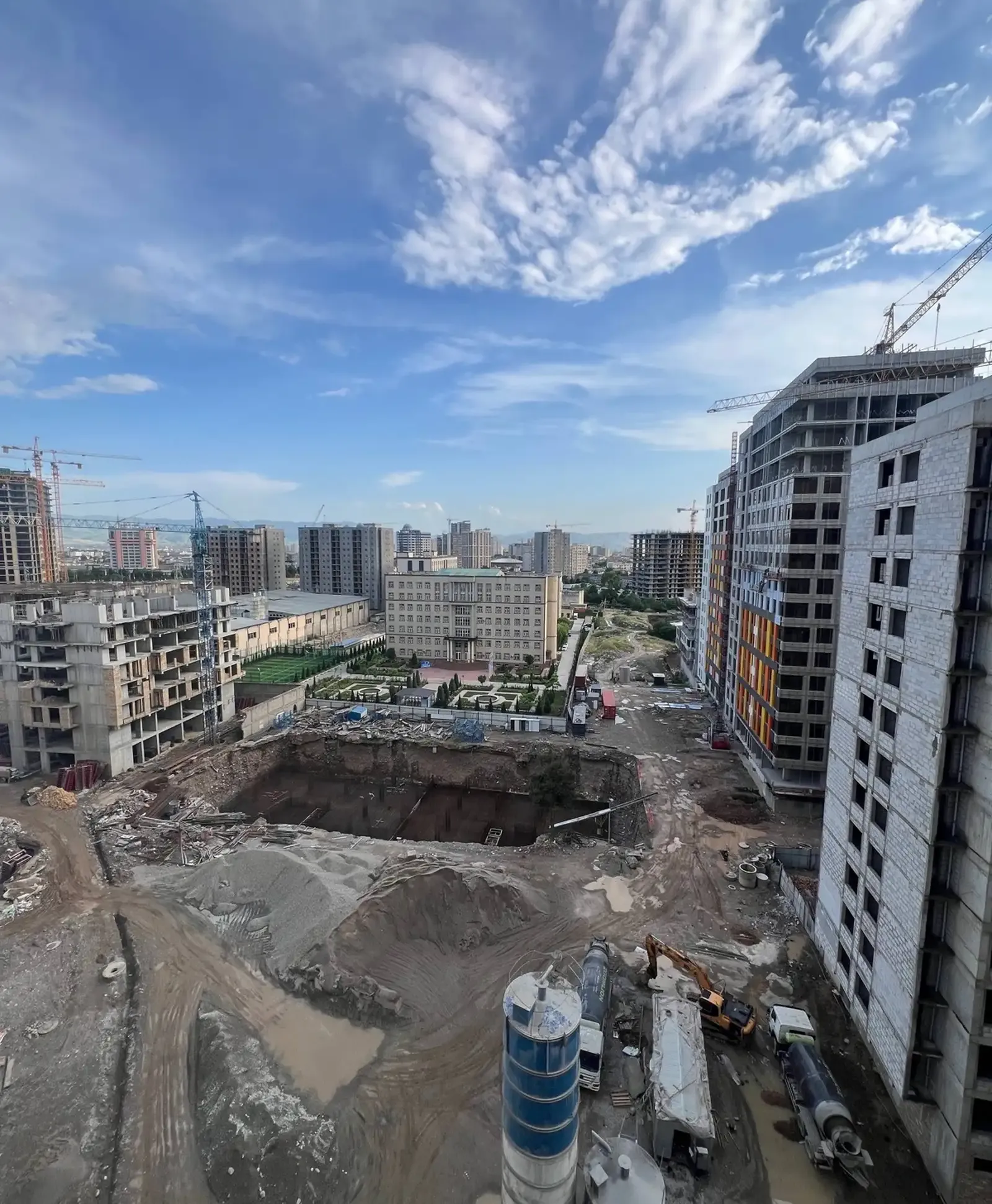 3-комн. квартира, 11 этаж, 93 м², Сино