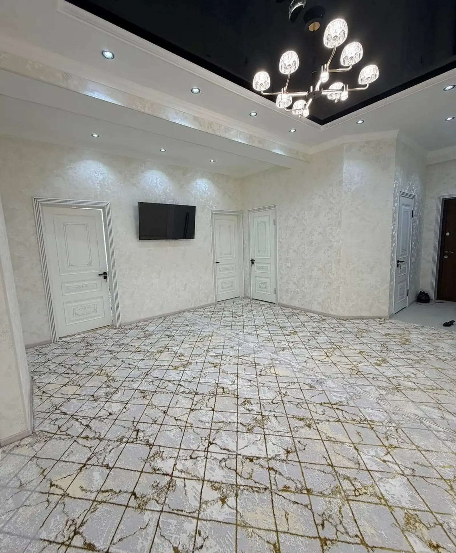 3-комн. квартира, 14 этаж, 100 м², Шохмансур