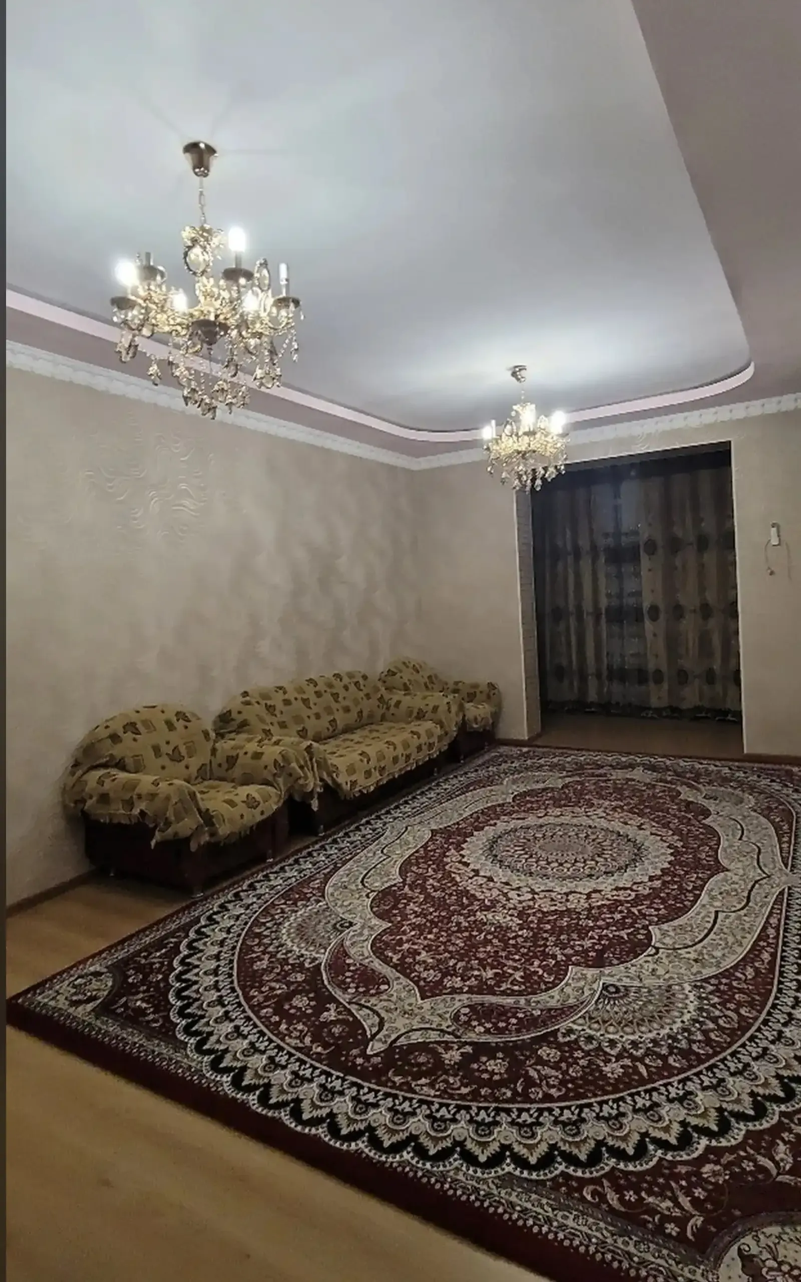 3-комн. квартира, 3 этаж, 108м², Шохмансур