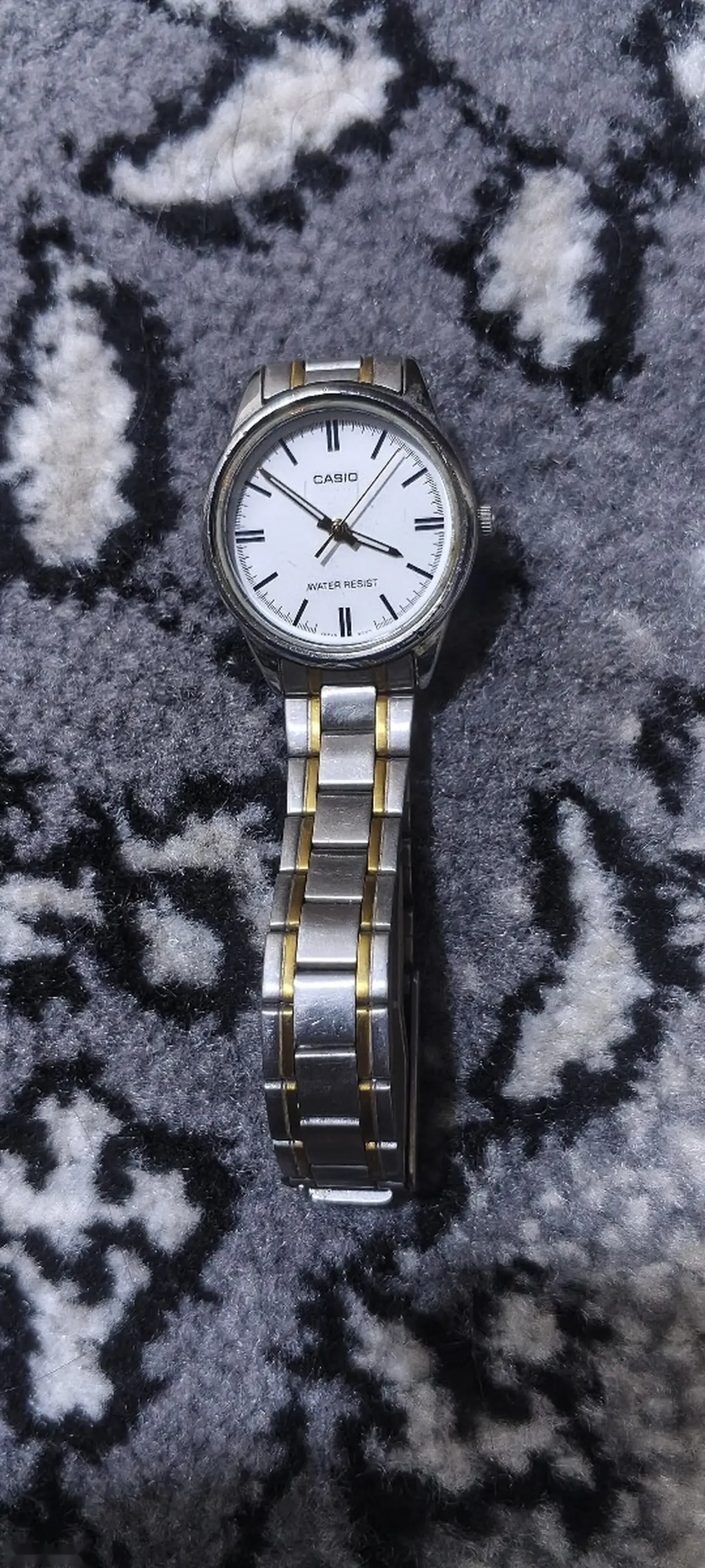 Часы Casio