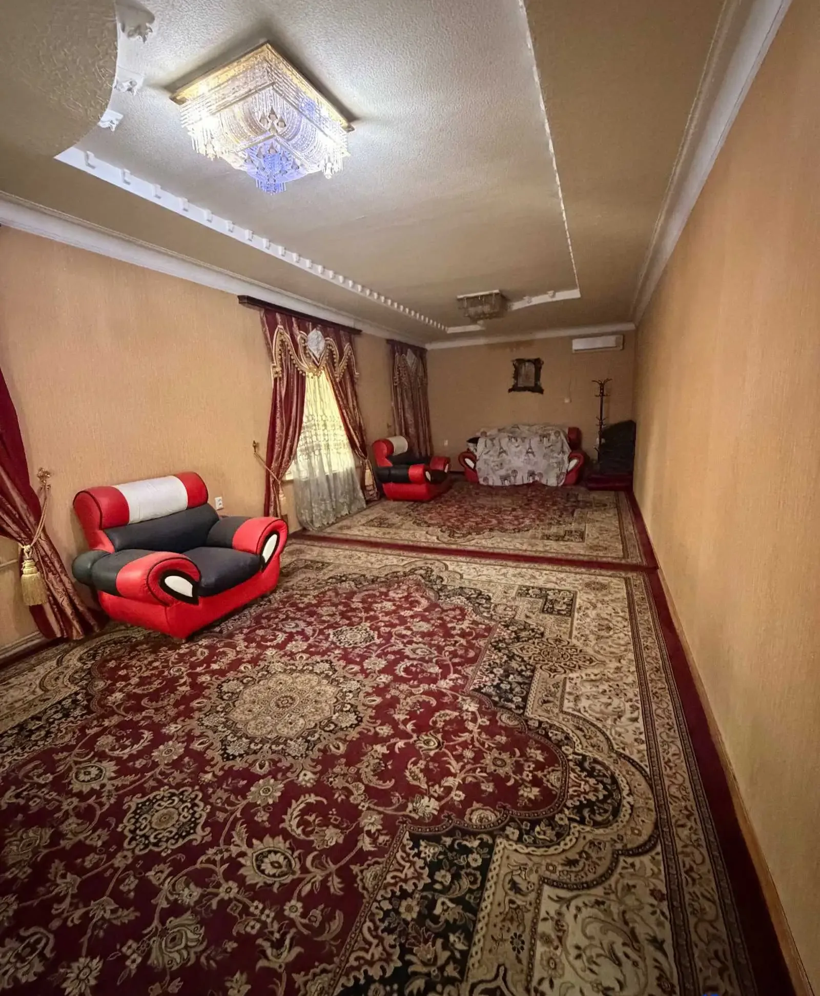 3 этажн. 6-комн. дом, 12 соток, Сино
