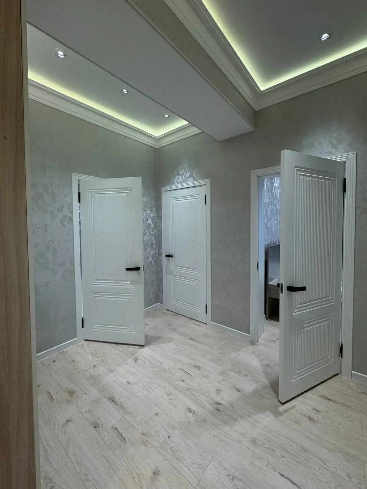 2-комн. квартира, 11 этаж, 74 м², 104 микрорайон