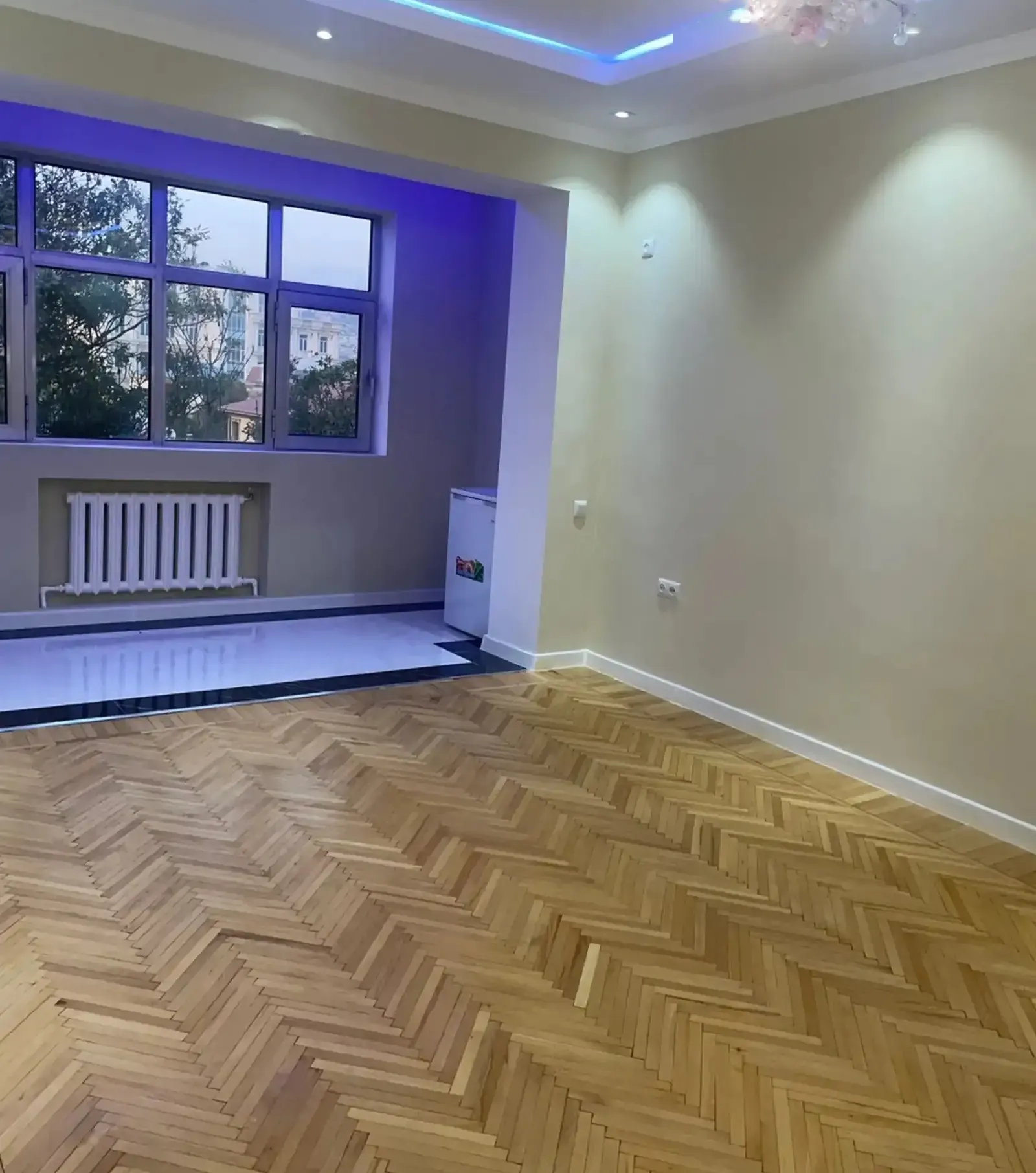 3-комн. квартира, 4 этаж, 100м², Исмоил Сомони