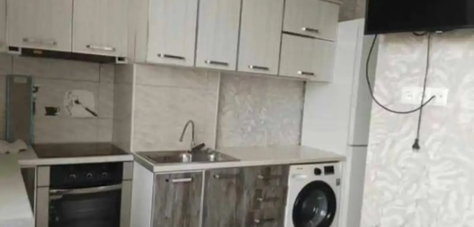 2-комн. квартира, 2 этаж, 100м², И Сомони