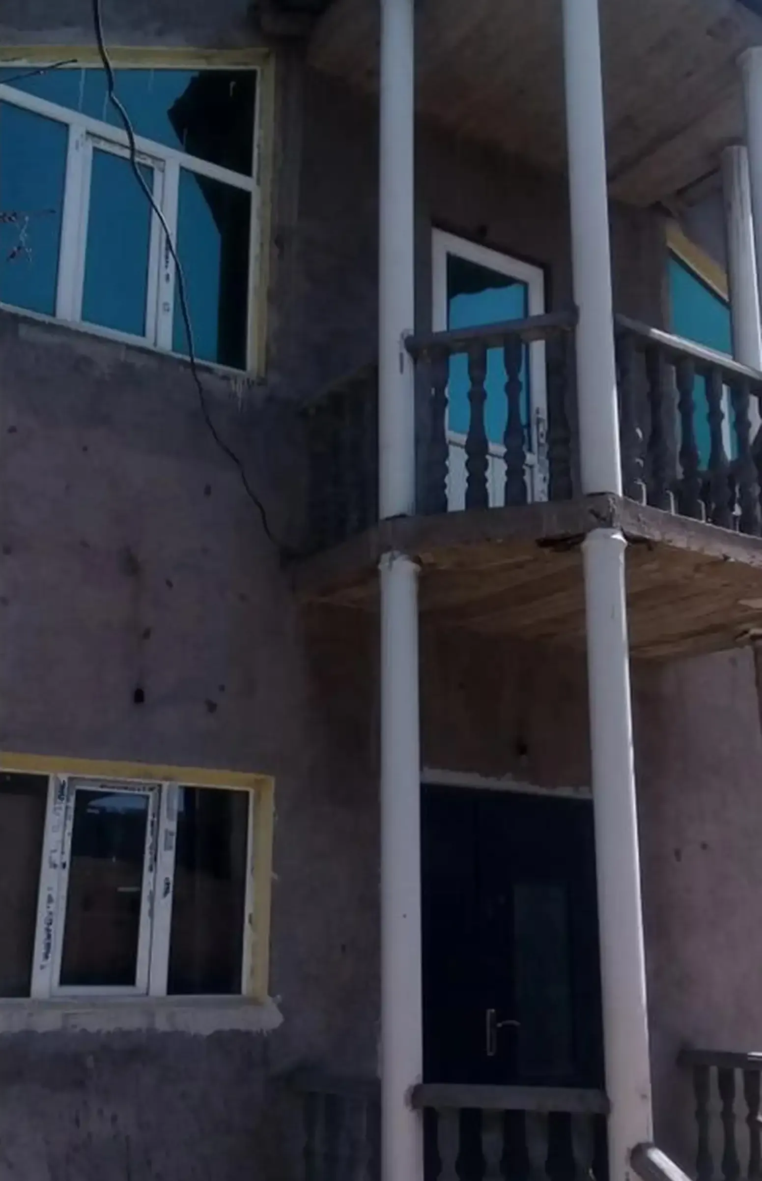 2-этажный, 7 комнатный дом, 210 м², Фирдавси