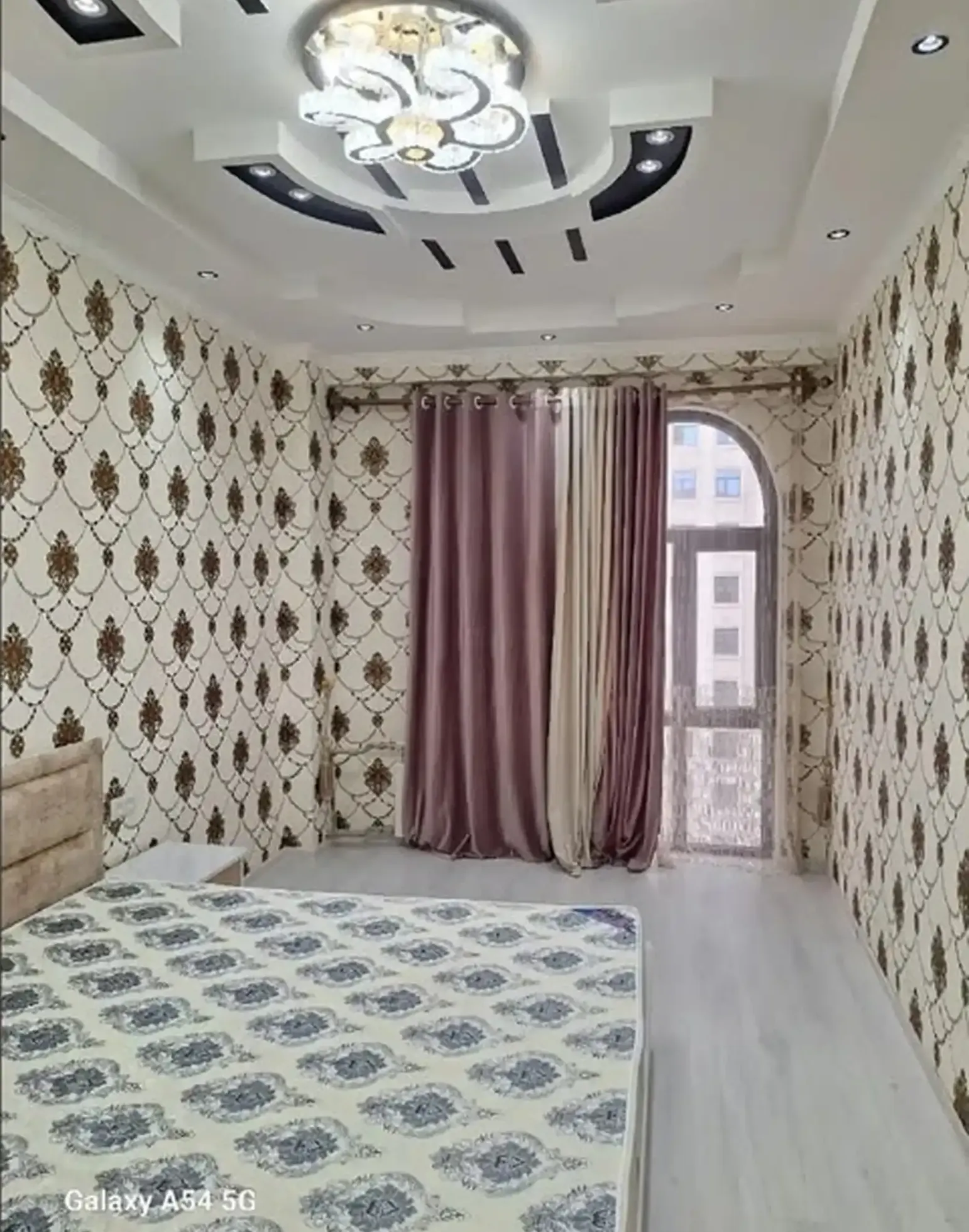 2-комн. квартира, 14 этаж, 64м², Шохмансур