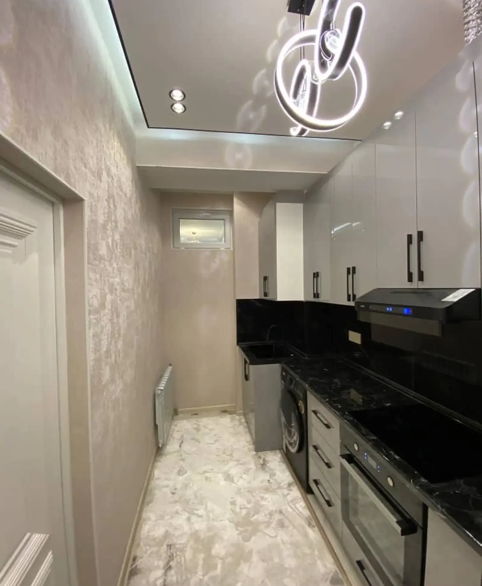 2-комн. квартира, 12 этаж, 70 м², Сино