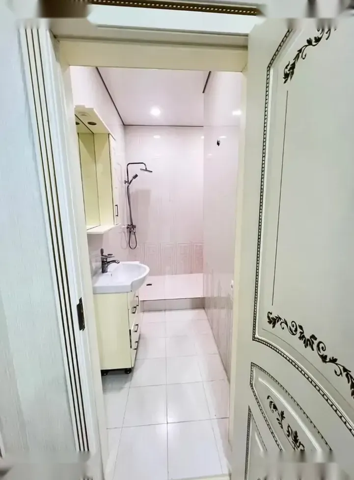 3-комн. квартира, 10 этаж, 160м², Сино