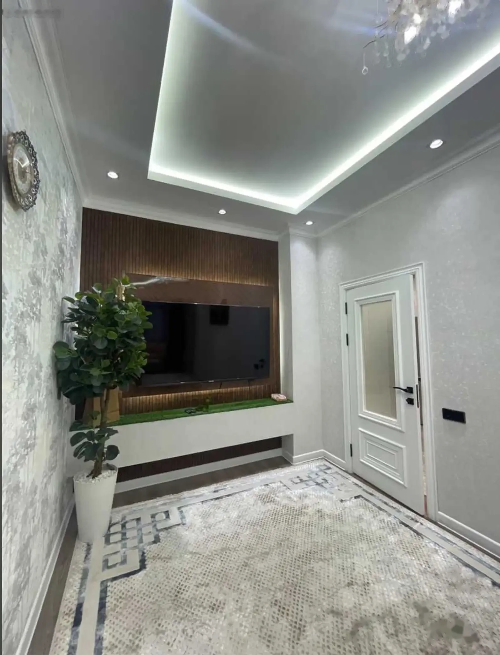 2-к квартира, 10 этаж, 61 м², Шохмансур Танка