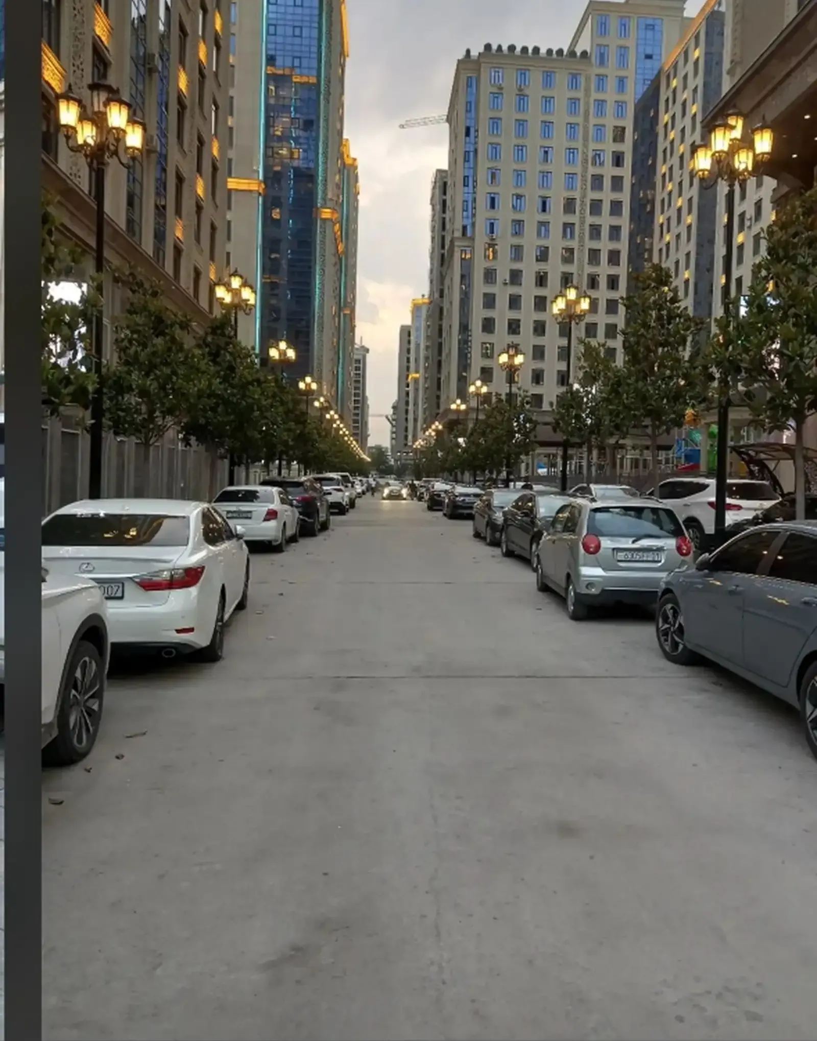 2-к квартира, 15 этаж, 53 м², Шохмансур