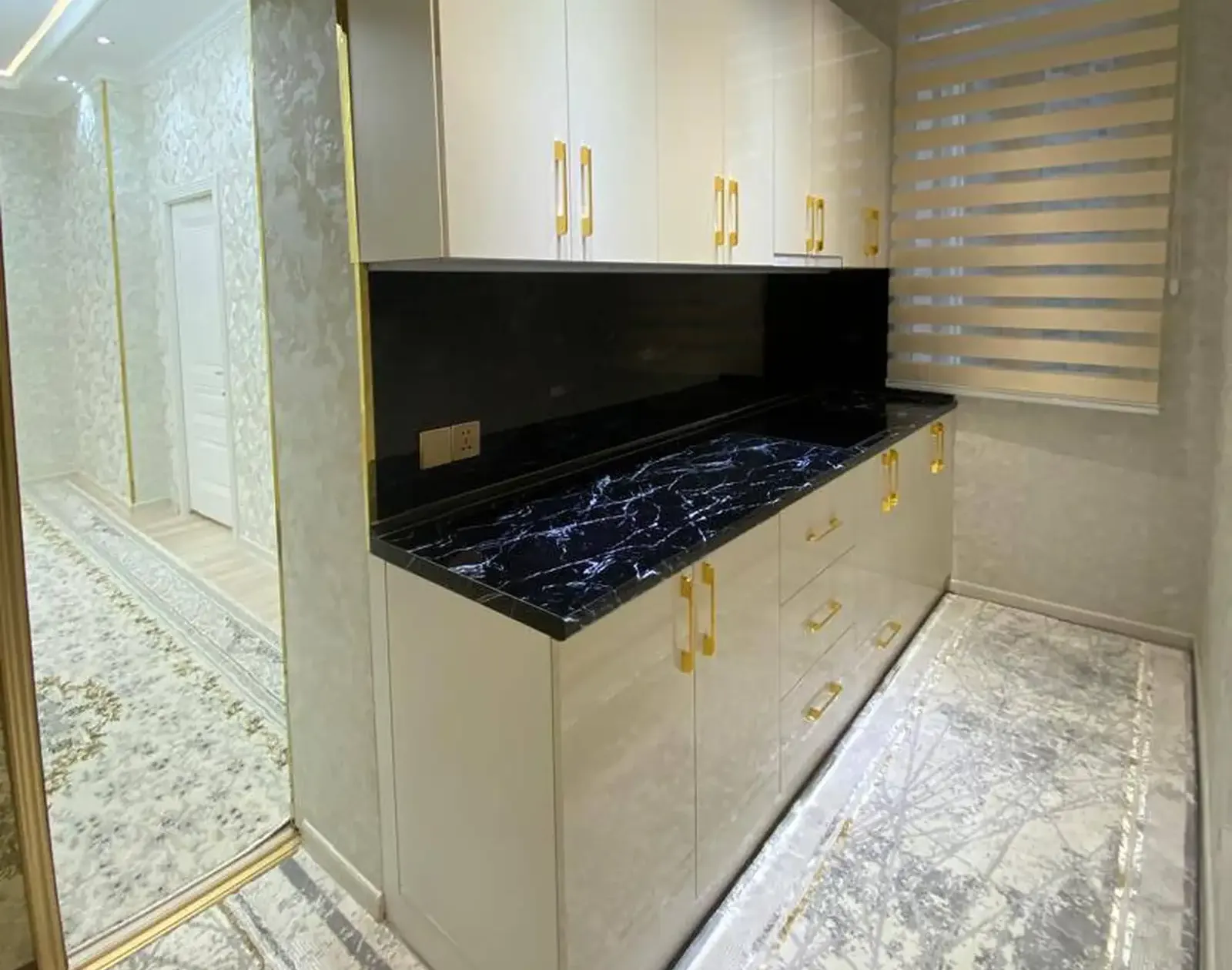 2-комн. квартира, 3 этаж, 70 м², Сино эстокада 82мкр