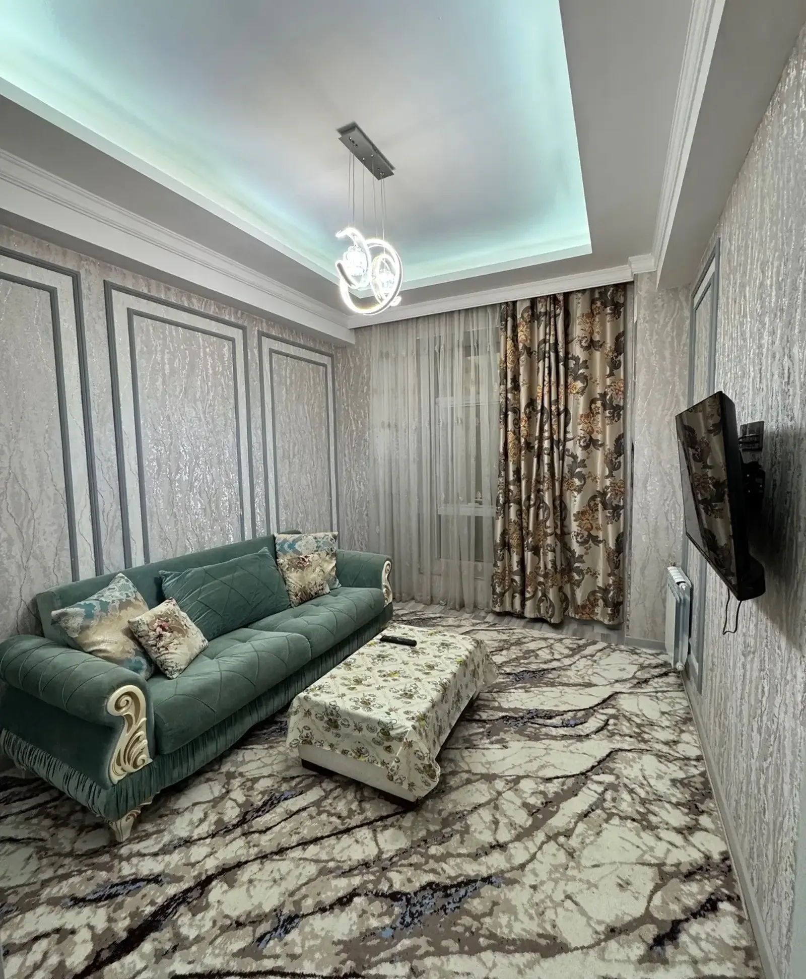 2-комн. квартира, 10 этаж, 60м², Созидание/Пайкар/Шохмансур