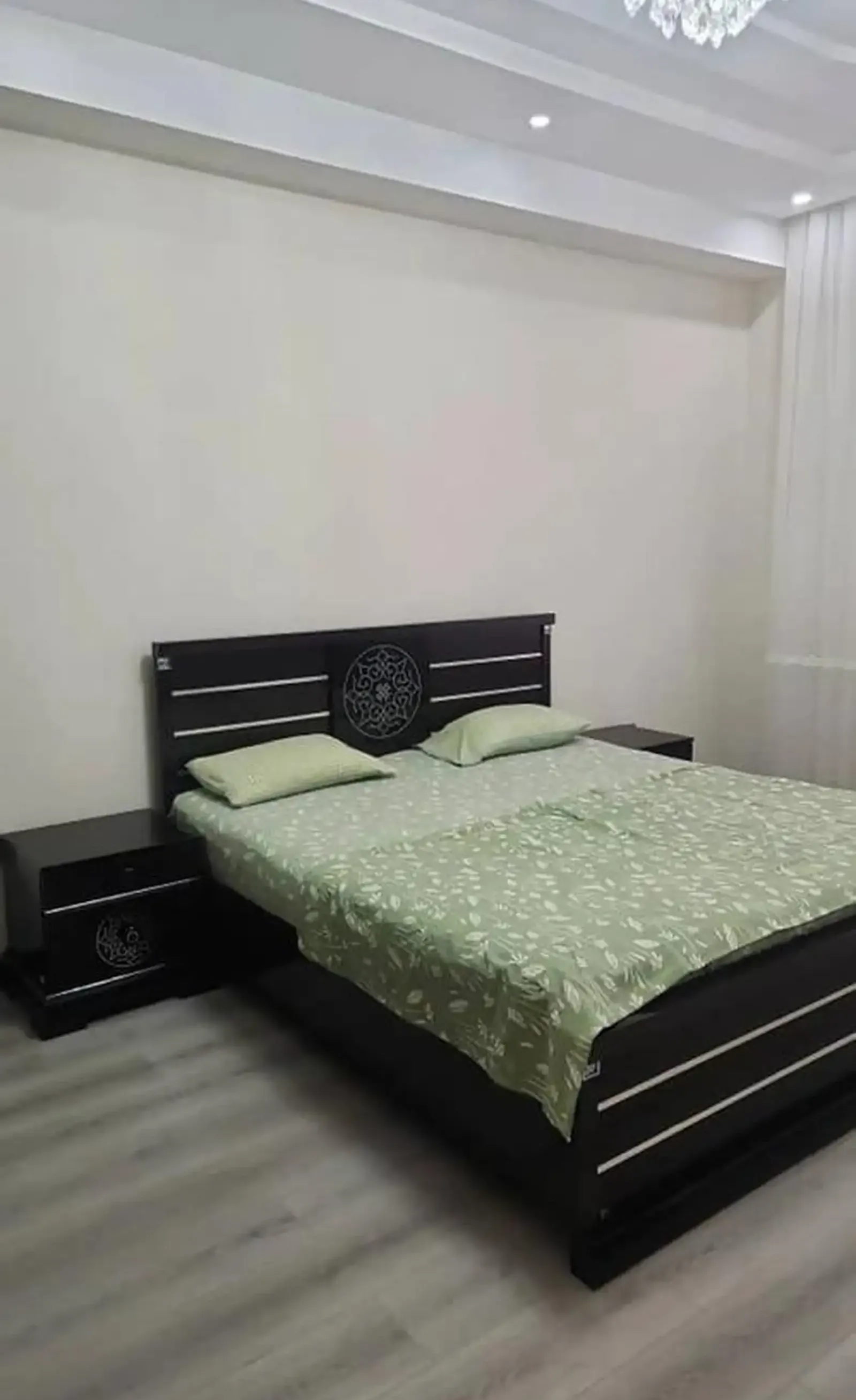2-комн. квартира, 10 этаж, 100м², Сомони
