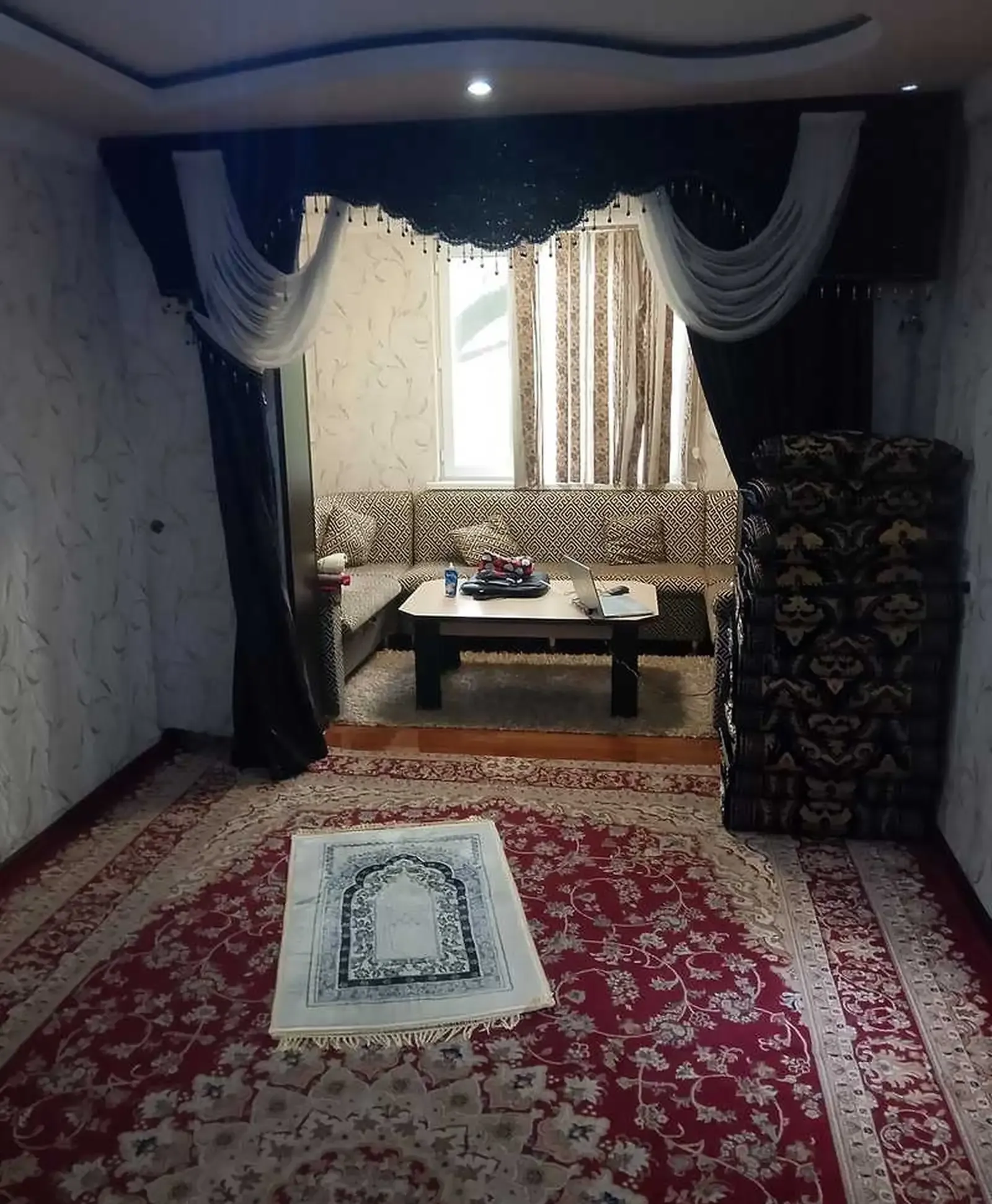 5-комн. квартира, 3 этаж, 100м², 112мкр