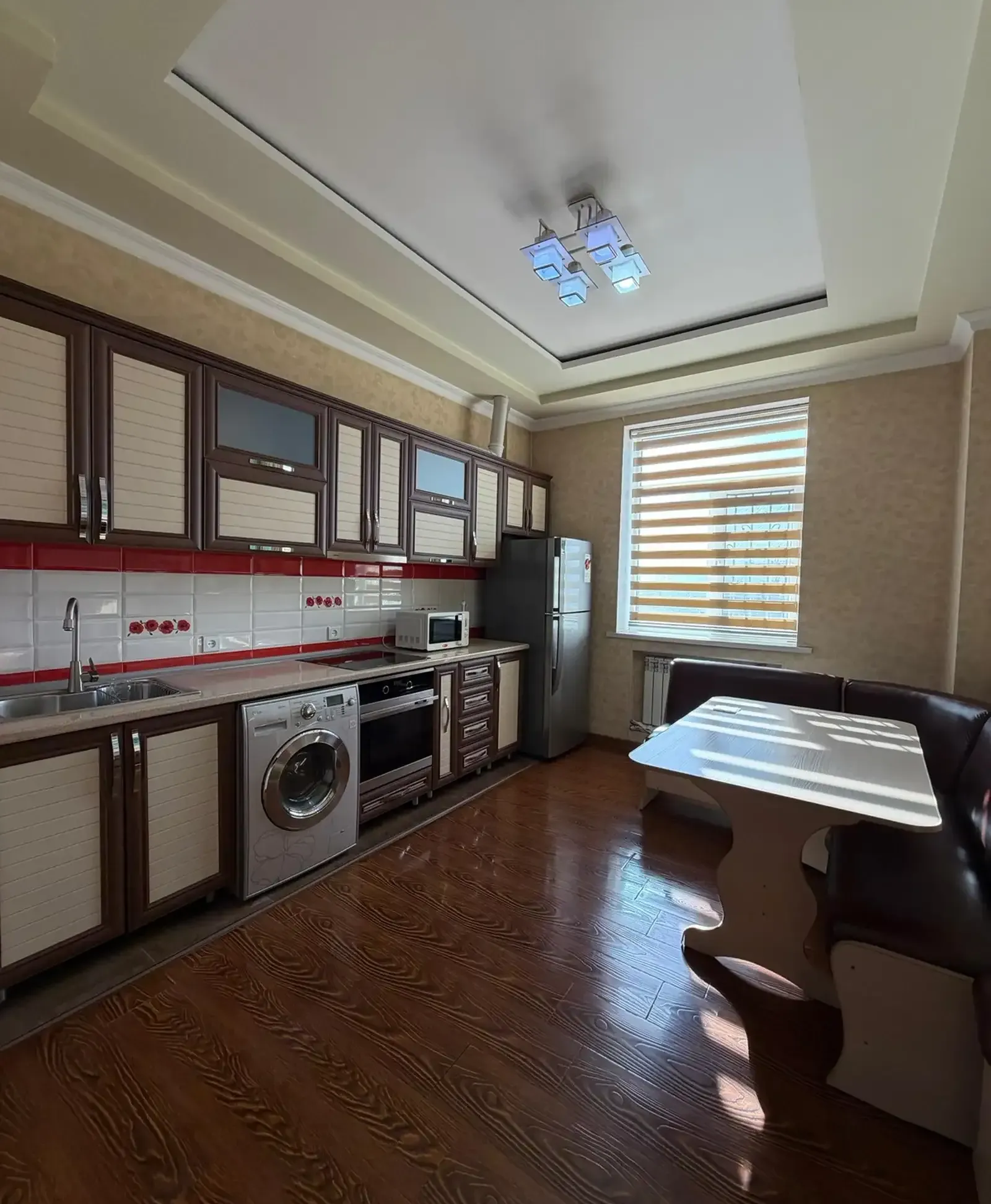 2-комн. квартира, 17 этаж, 85м², Альфемо/Дом печать