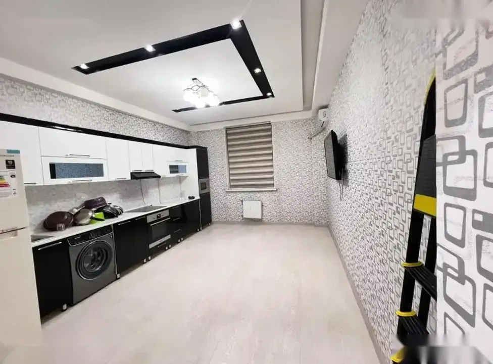 3-комн. квартира, 10 этаж, 160м², Сино