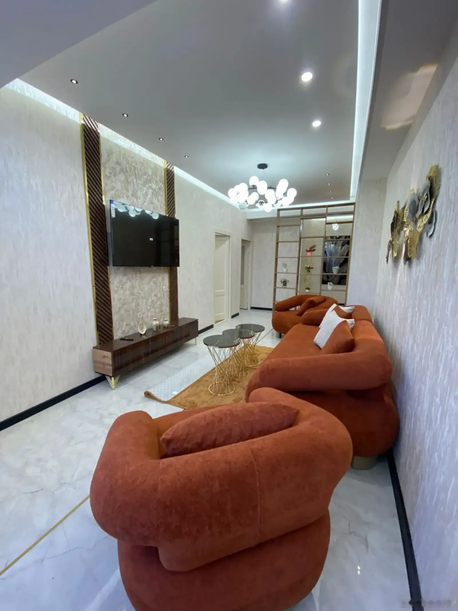 2-к квартира, 6 этаж, 93 м², Аэропорт