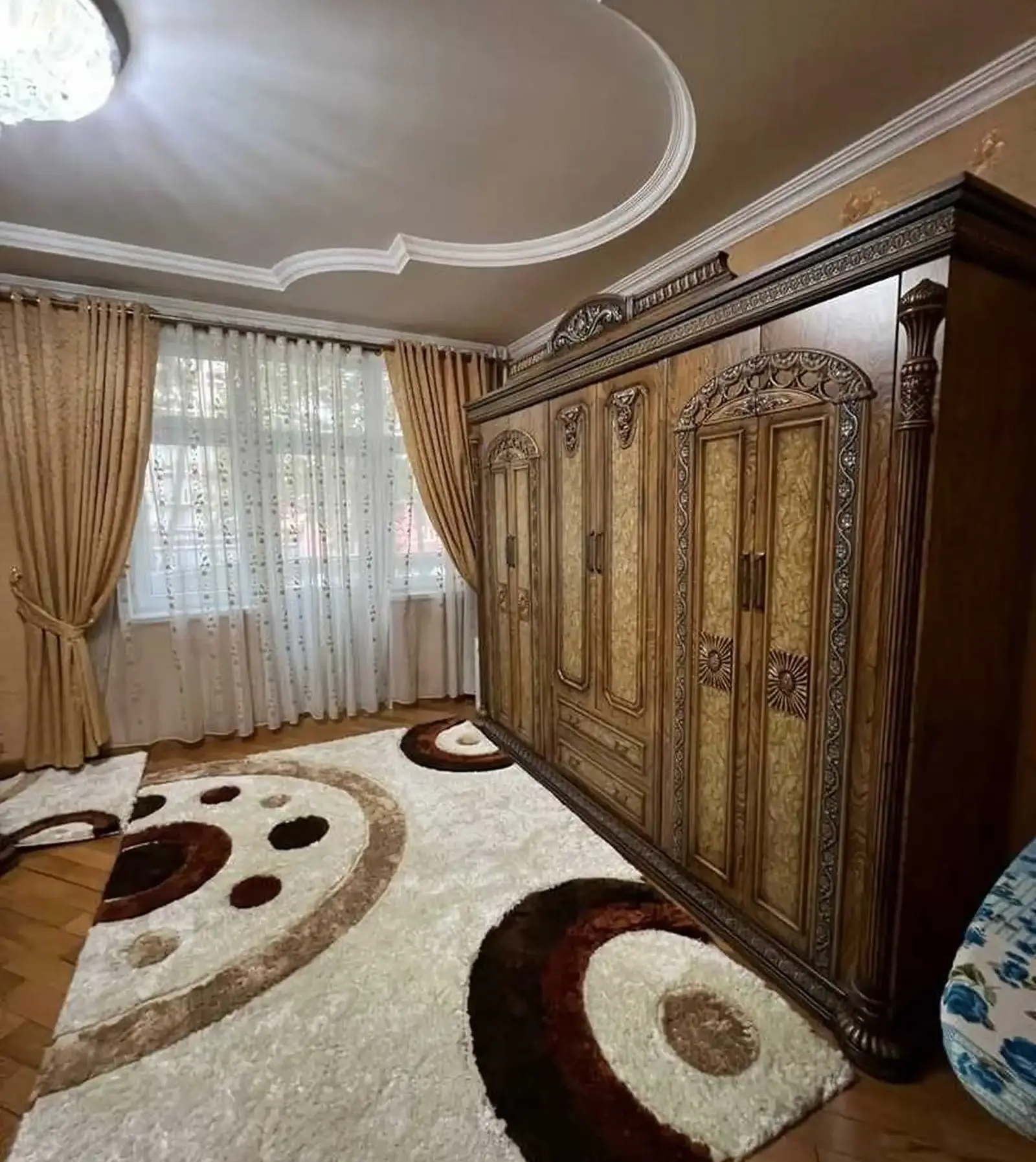 2-комн. квартира, 2 этаж, 96м², И.Сомони