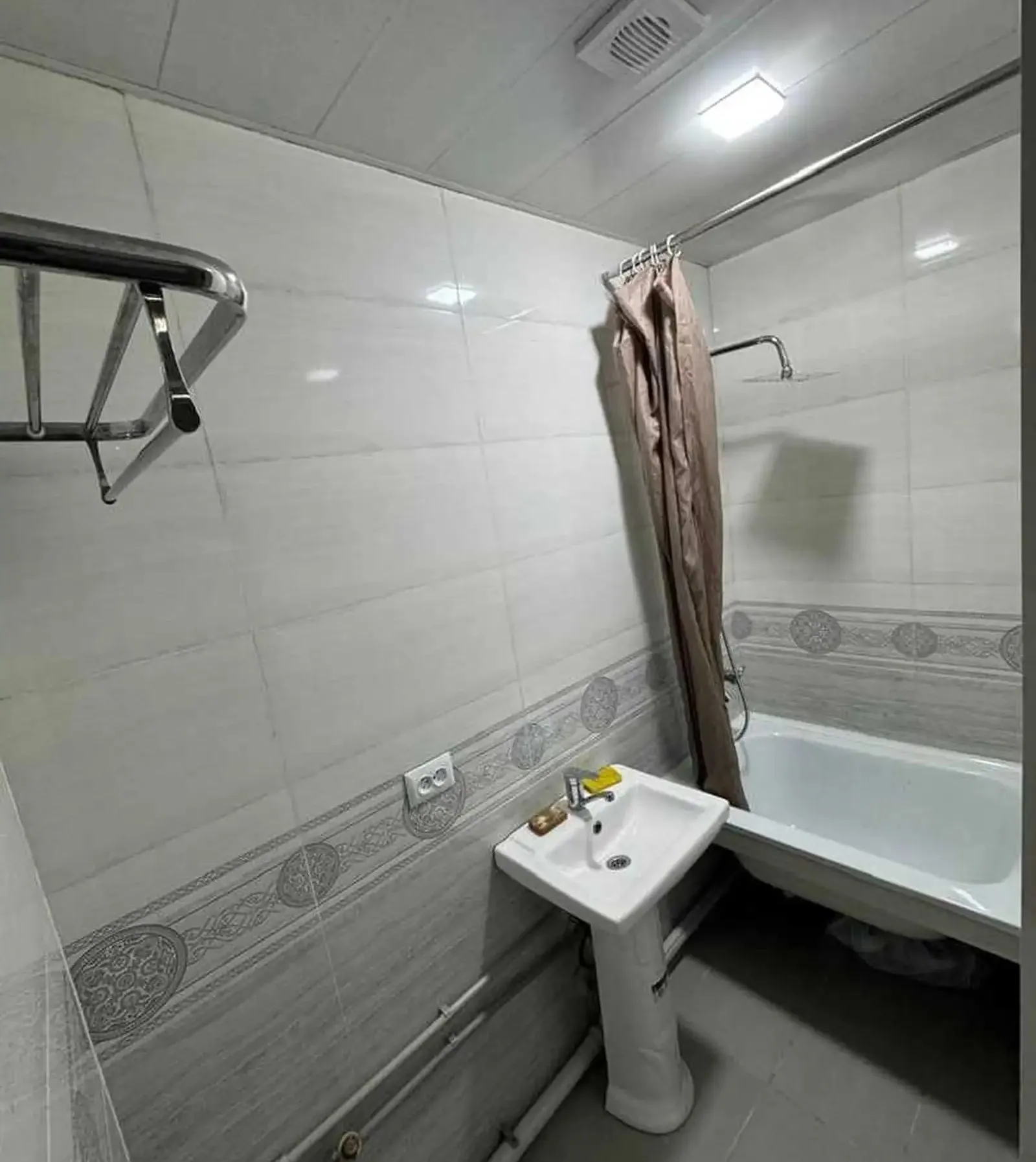 2-комн. квартира, 16 этаж, 47м², Сино