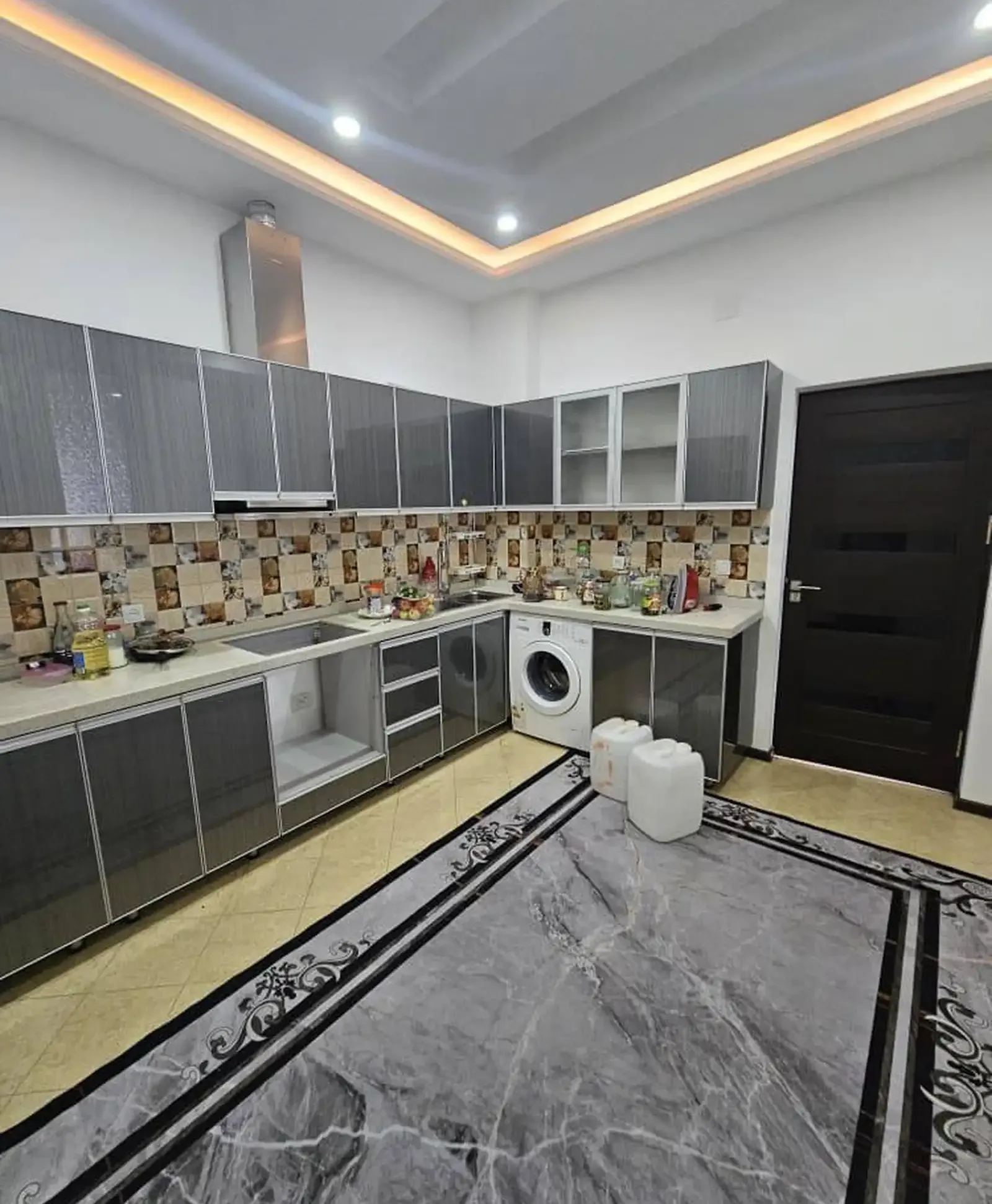2-комн. квартира, 6 этаж, 73 м², И Сомони