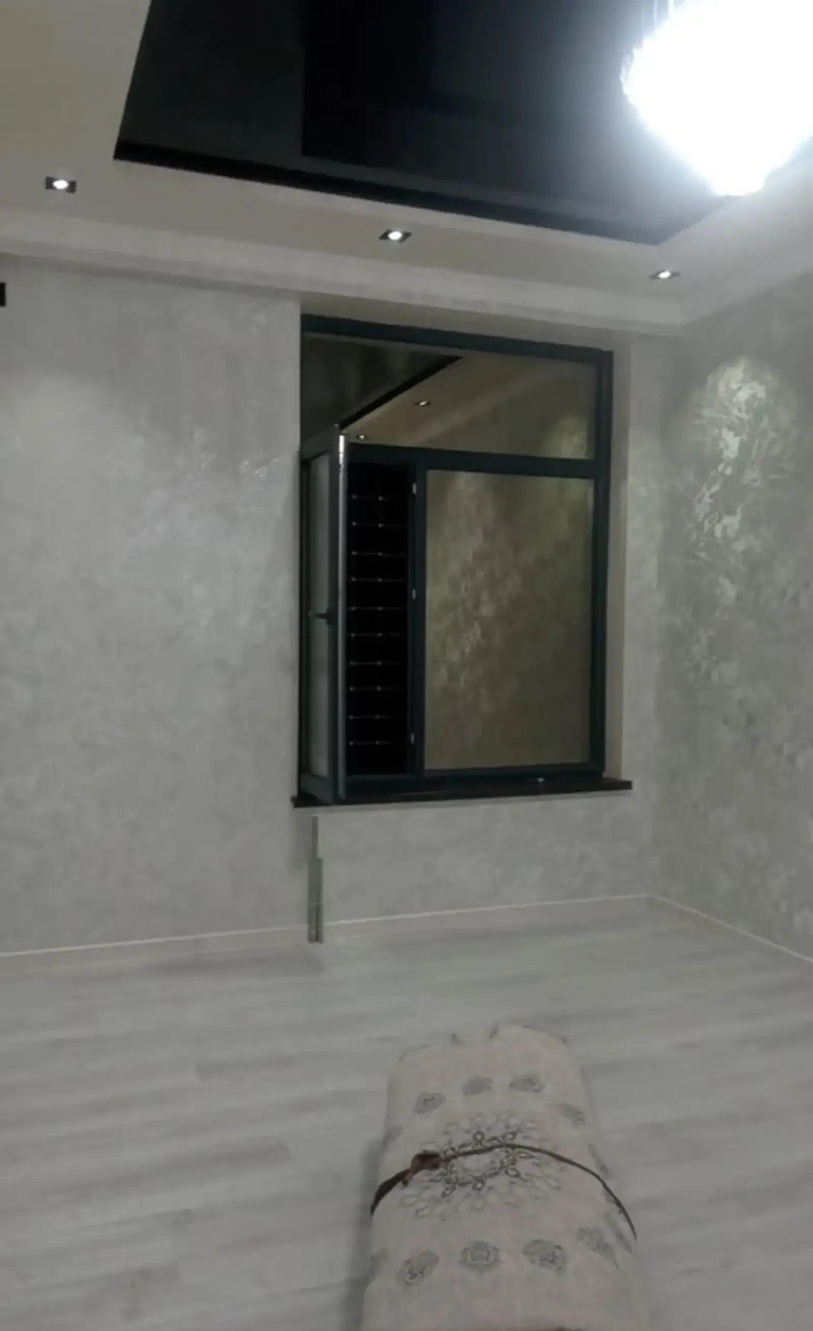 2-комн. квартира, 14 этаж, 67м², Фирдавси