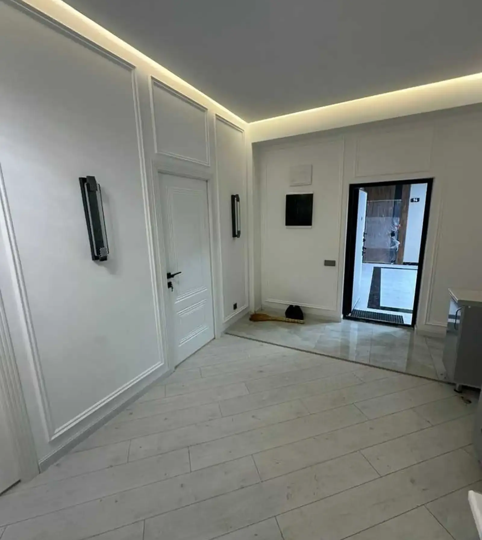 2-комн. квартира, 9 этаж, 65м², 82 мкр