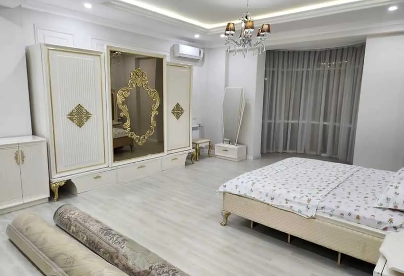3-комн. квартира, 15 этаж, 135м², Шохмансур Садбарг Ватан
