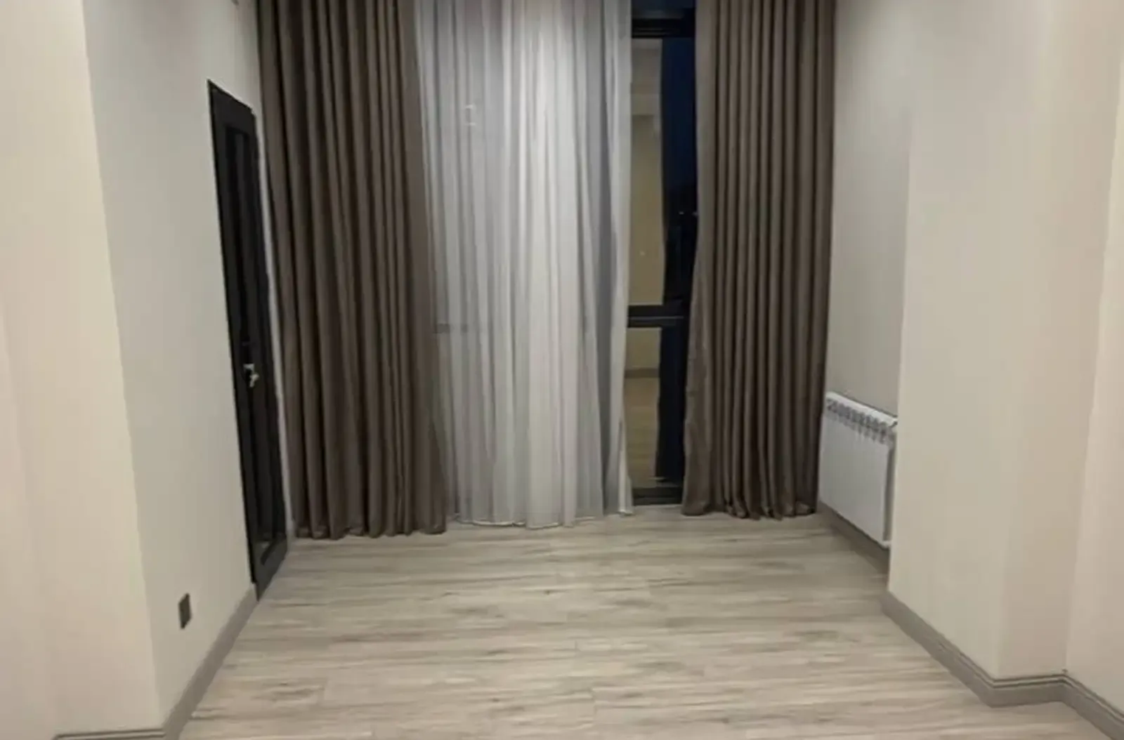3-комн. квартира, 13 этаж, 95 м², Сомони