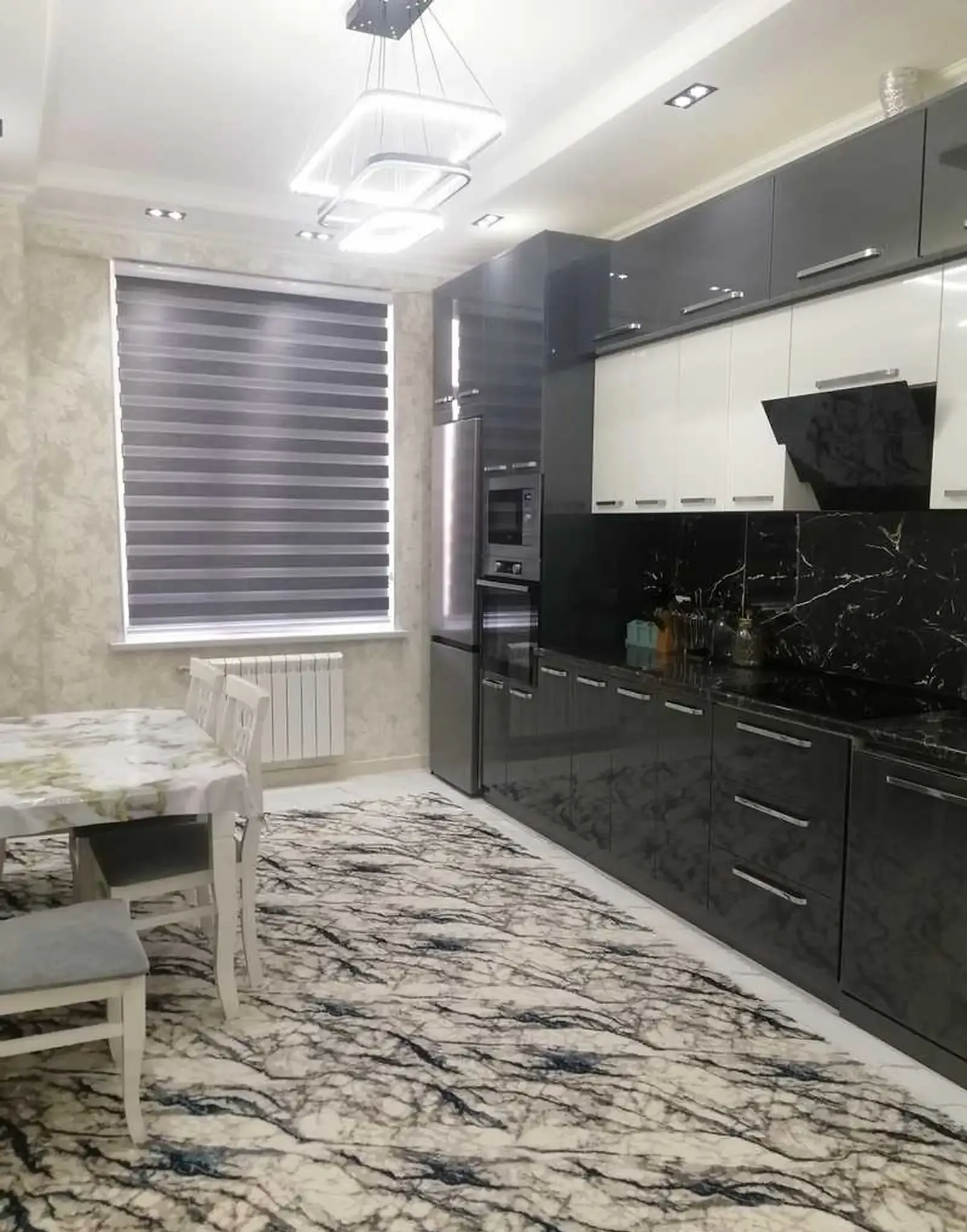 2-комн. квартира, 10 этаж, 94м², Пушти пасолстваи Русия